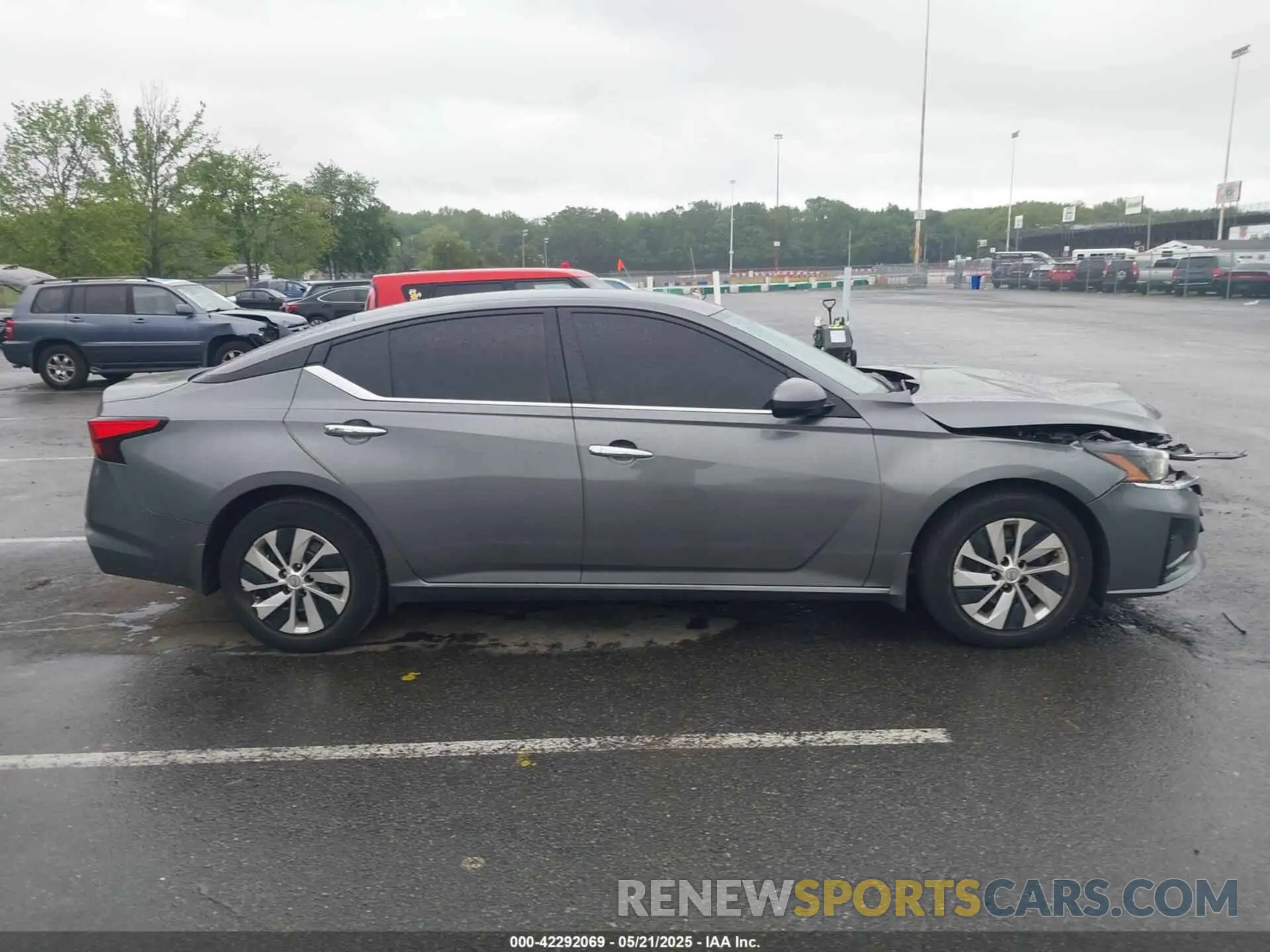 13 Photograph of a damaged car 1N4BL4BV0PN307753 NISSAN ALTIMA 2023