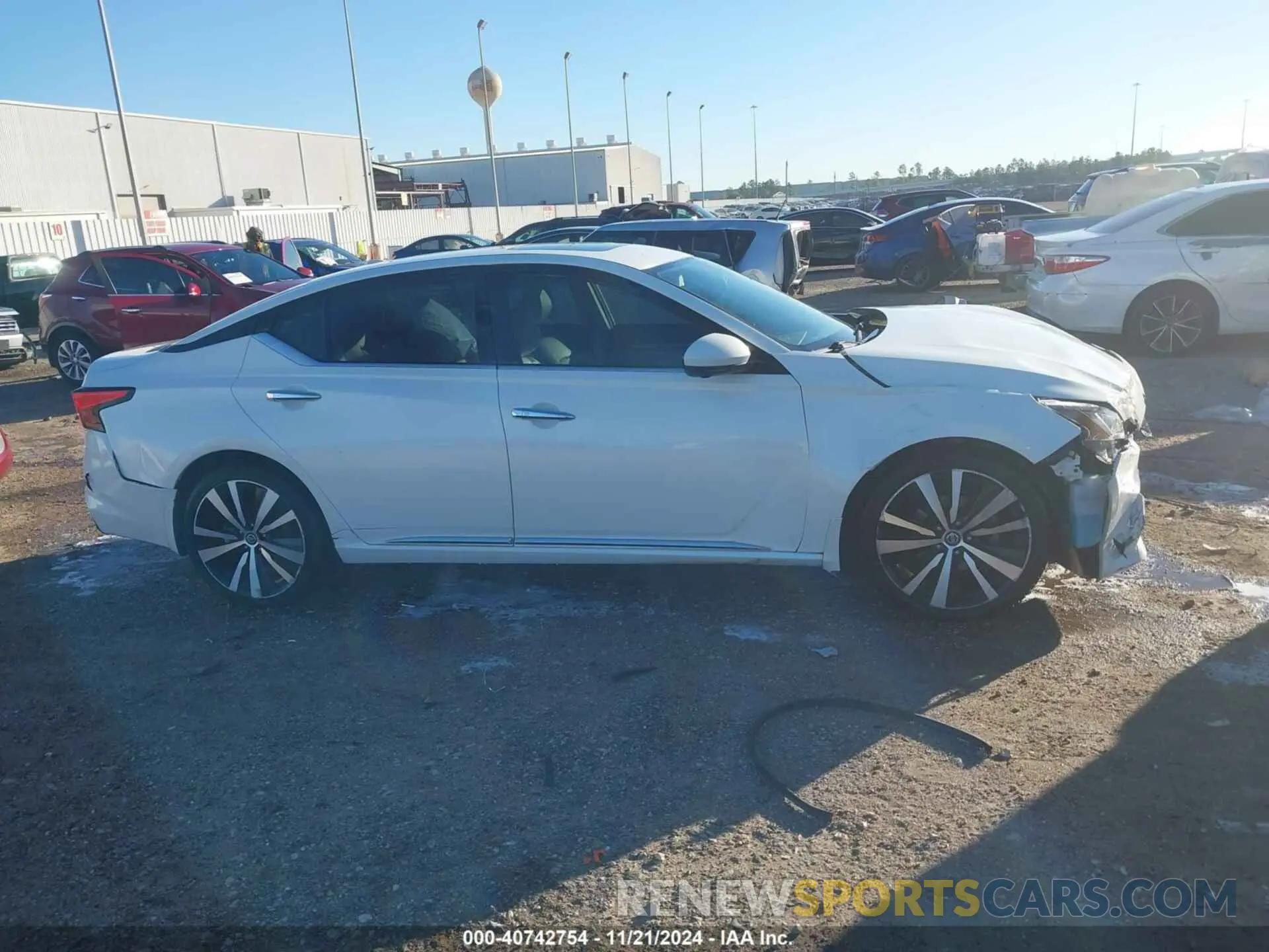 14 Photograph of a damaged car 1N4BL4BV1PN308362 NISSAN ALTIMA 2023