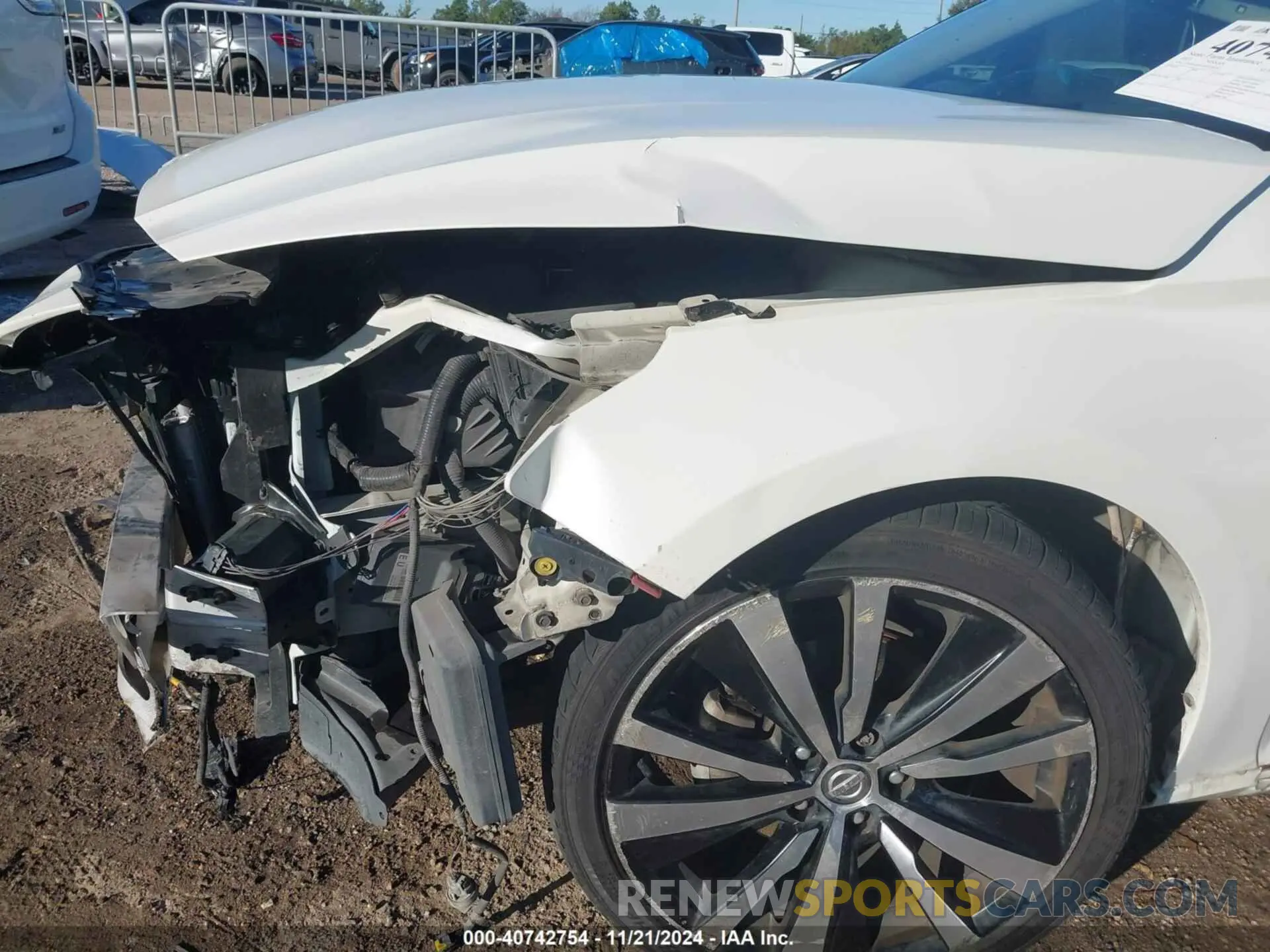 18 Photograph of a damaged car 1N4BL4BV1PN308362 NISSAN ALTIMA 2023