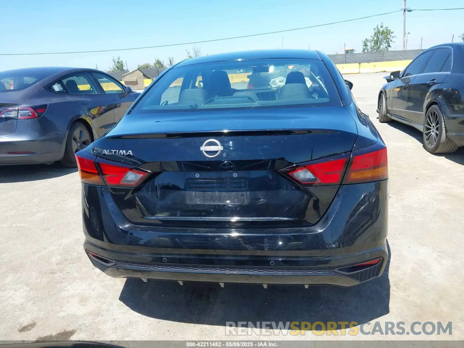 16 Photograph of a damaged car 1N4BL4BV1PN335982 NISSAN ALTIMA 2023