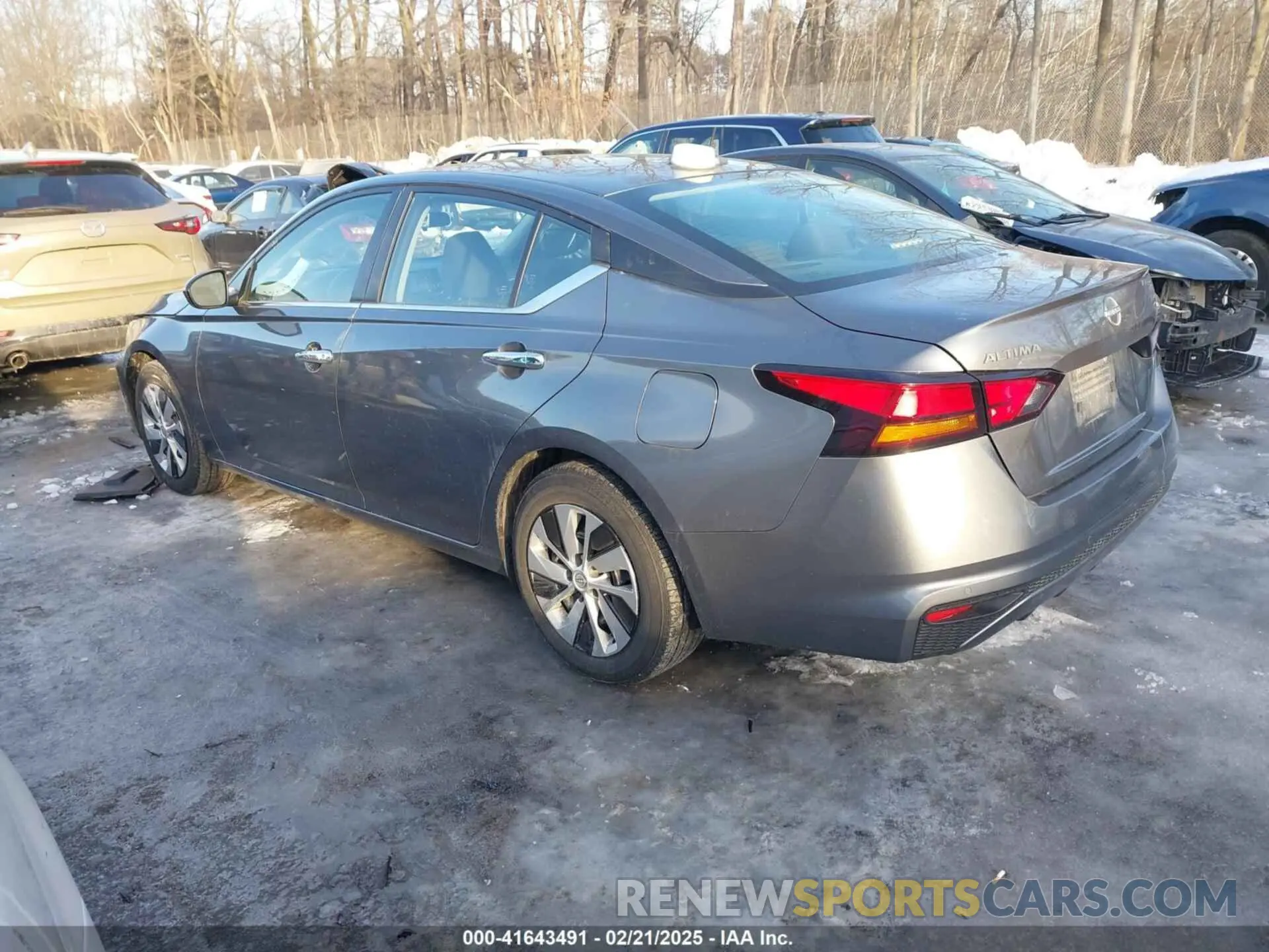 3 Photograph of a damaged car 1N4BL4BV1PN367637 NISSAN ALTIMA 2023