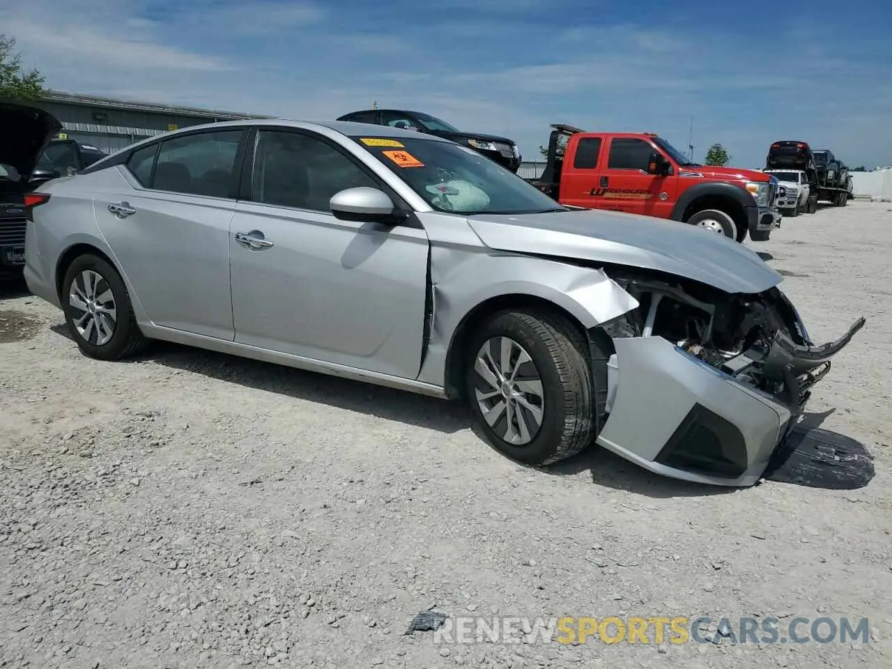 4 Photograph of a damaged car 1N4BL4BV2PN368859 NISSAN ALTIMA 2023