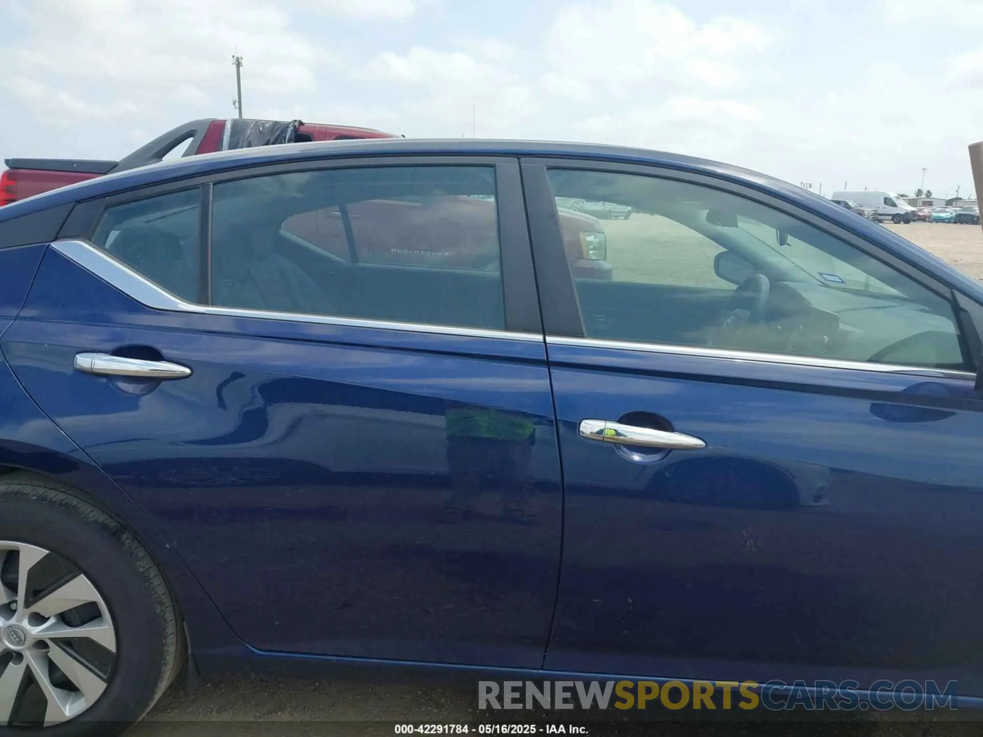 14 Photograph of a damaged car 1N4BL4BV2PN403870 NISSAN ALTIMA 2023
