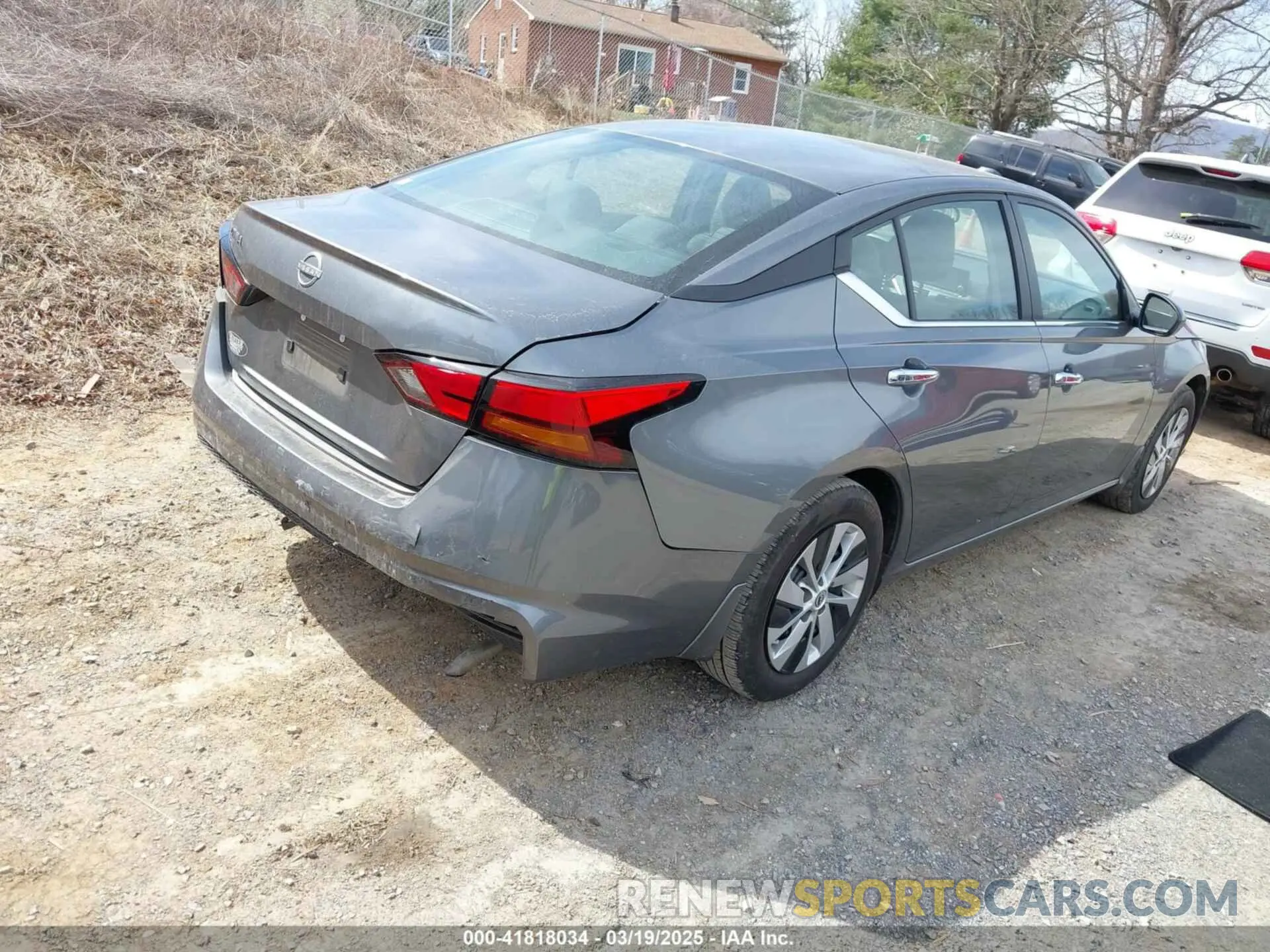 4 Photograph of a damaged car 1N4BL4BV3PN404901 NISSAN ALTIMA 2023