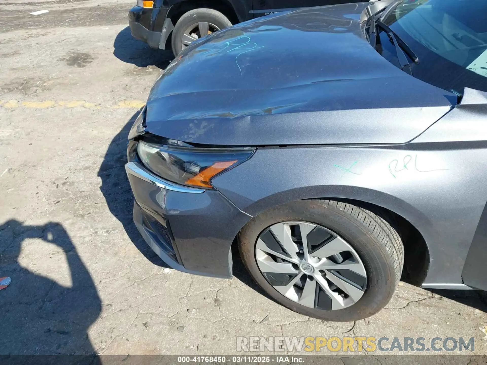 18 Photograph of a damaged car 1N4BL4BV4PN357149 NISSAN ALTIMA 2023