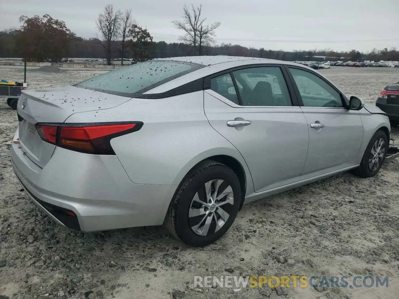 3 Photograph of a damaged car 1N4BL4BV4PN383718 NISSAN ALTIMA 2023