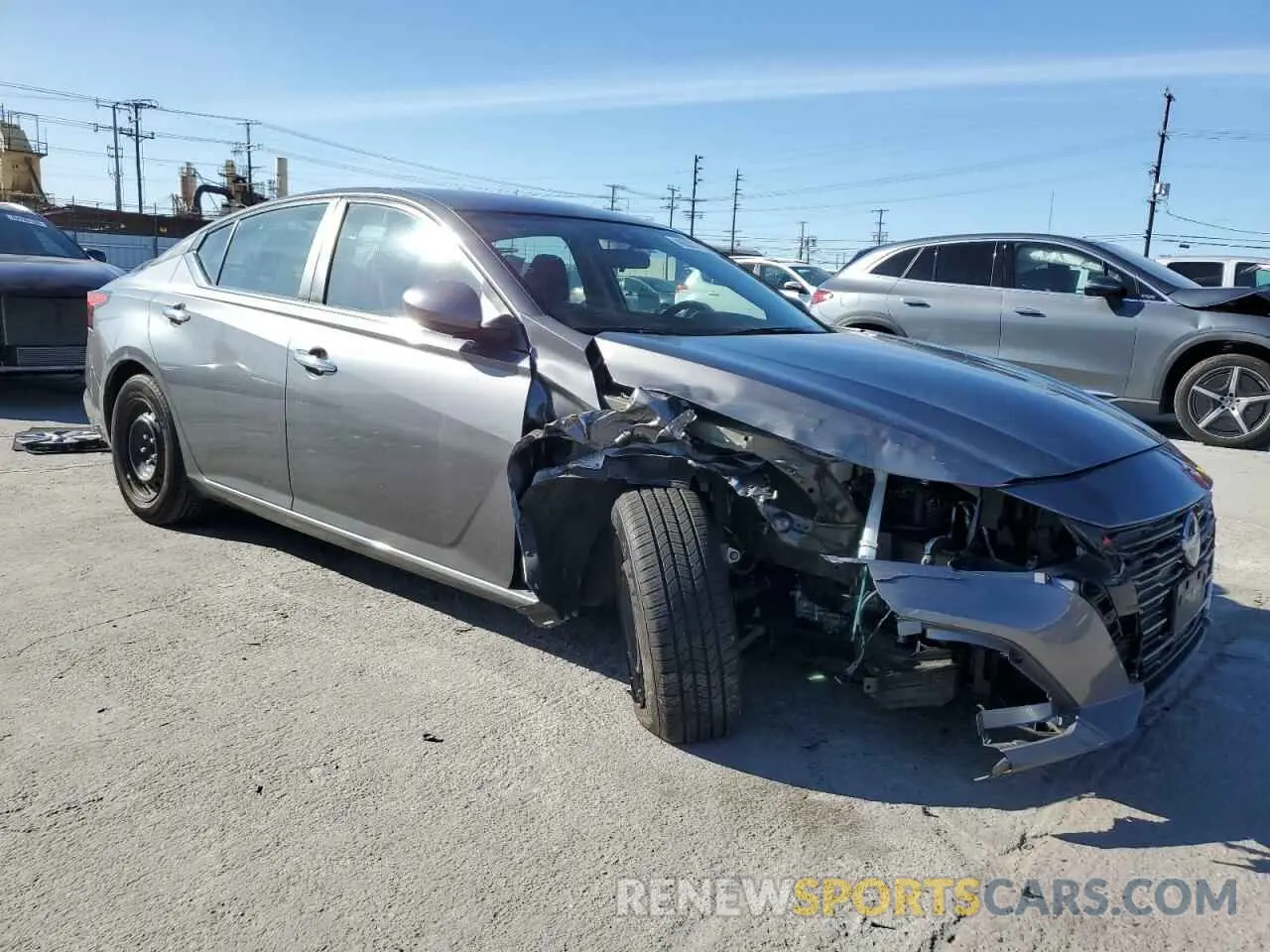 4 Photograph of a damaged car 1N4BL4BV5PN356124 NISSAN ALTIMA 2023