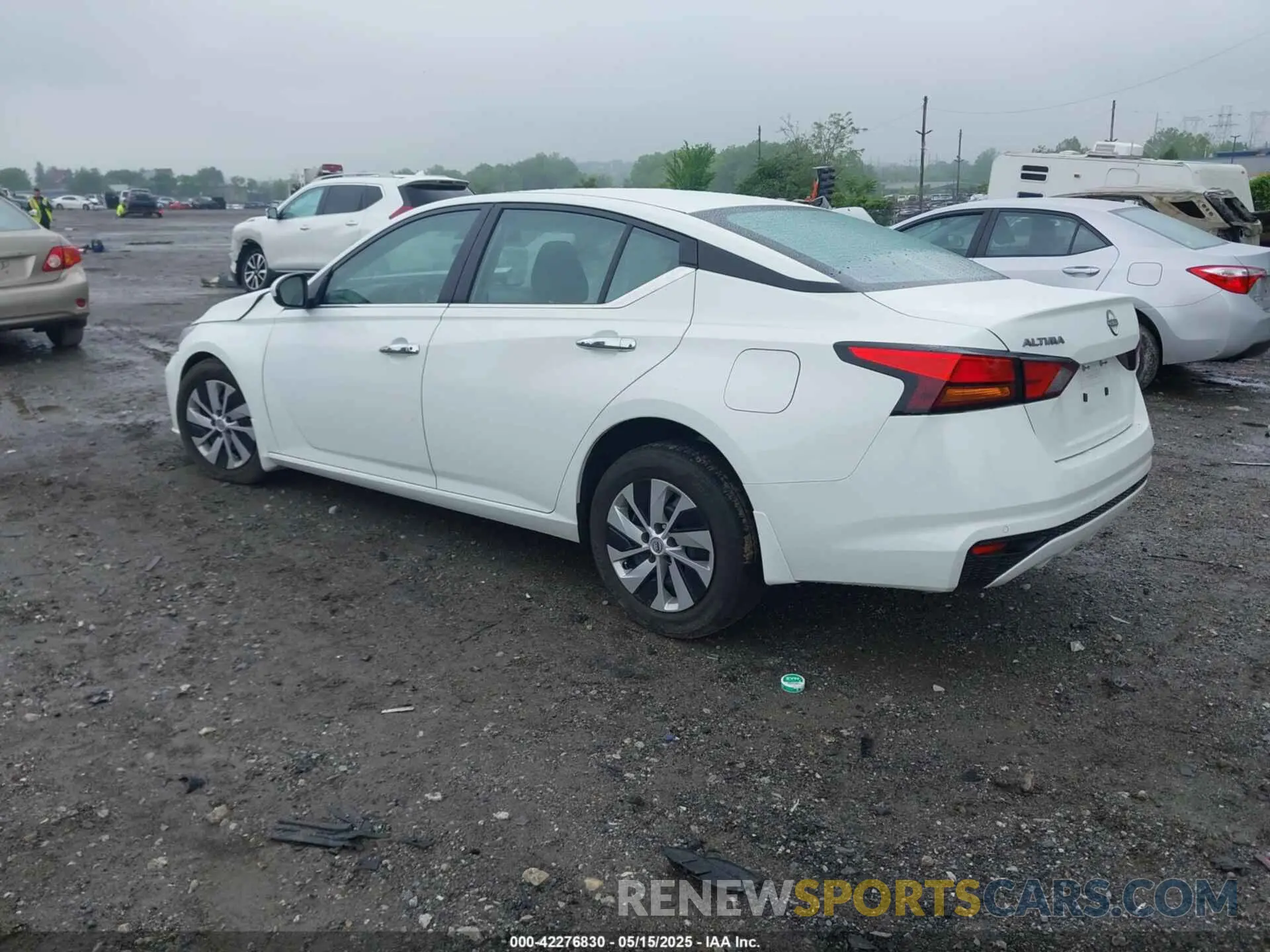 3 Photograph of a damaged car 1N4BL4BV6PN310365 NISSAN ALTIMA 2023