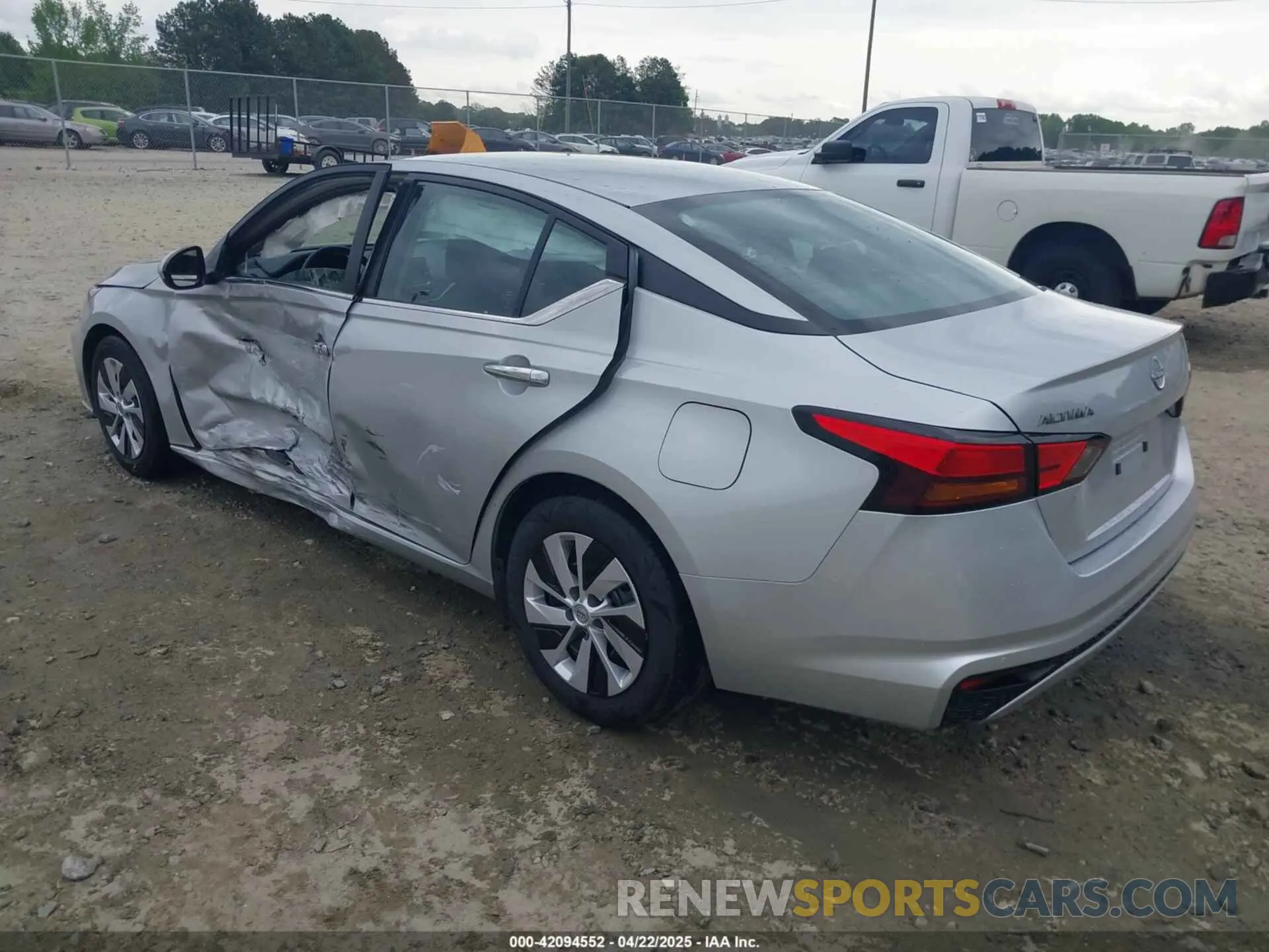 3 Photograph of a damaged car 1N4BL4BV6PN312004 NISSAN ALTIMA 2023