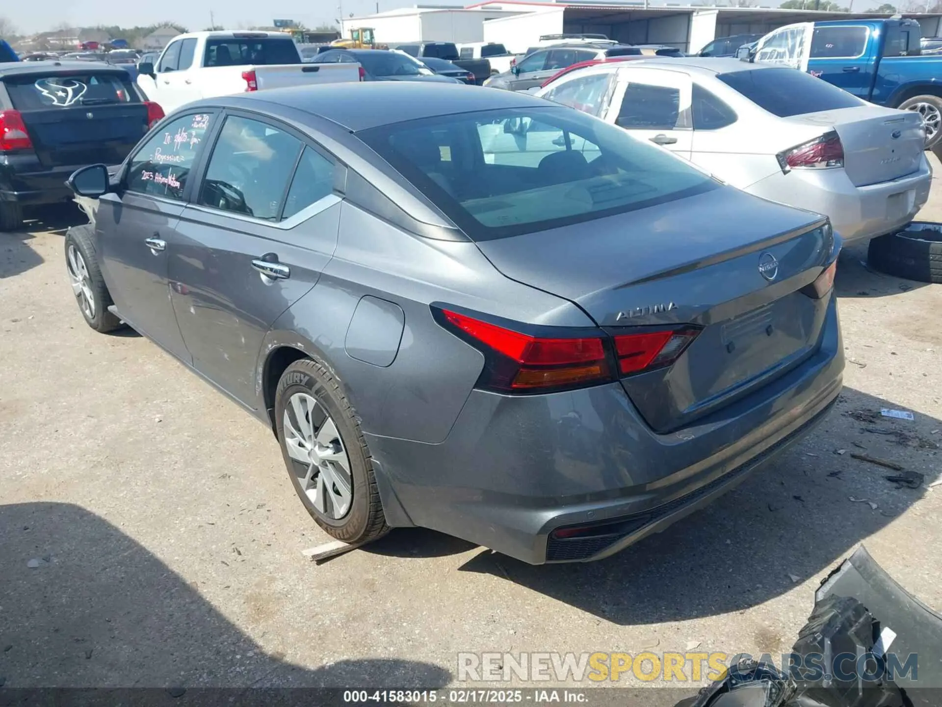 3 Photograph of a damaged car 1N4BL4BV7PN332567 NISSAN ALTIMA 2023