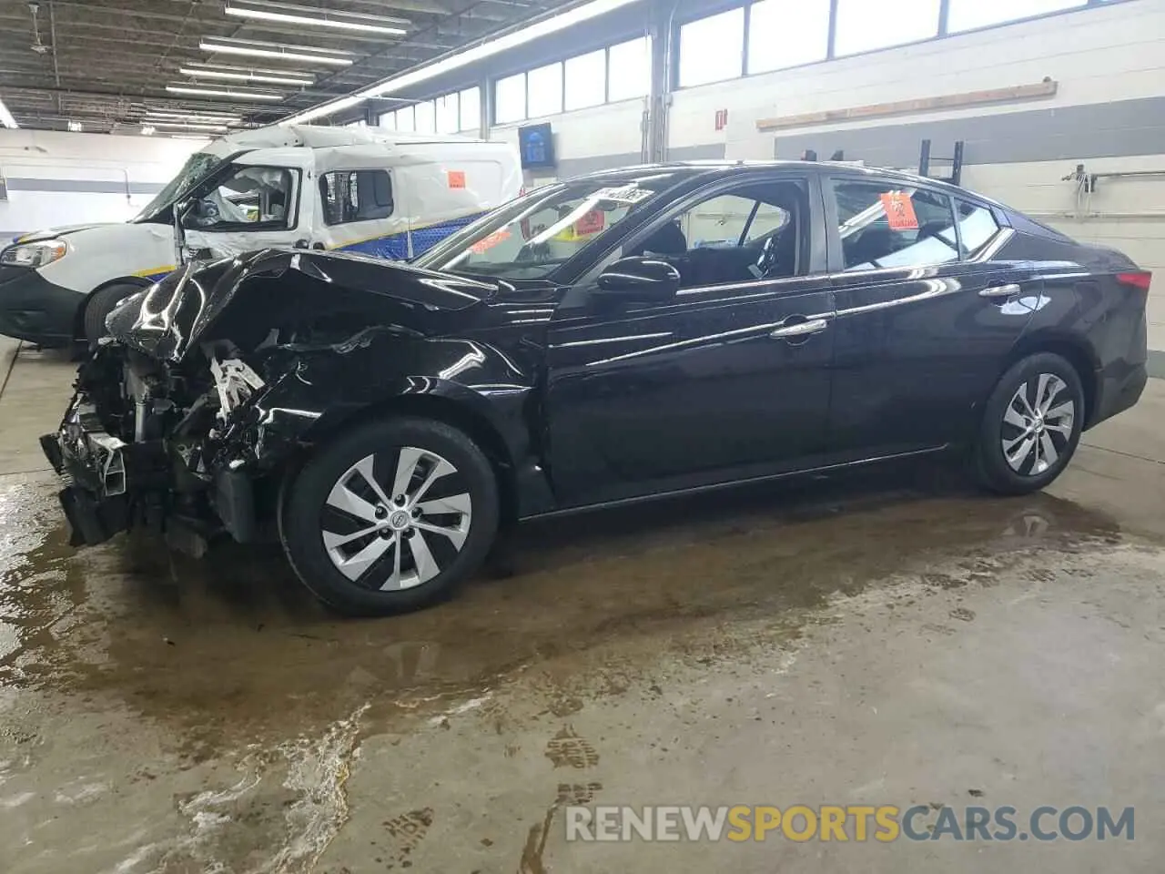 1 Photograph of a damaged car 1N4BL4BV8PN338068 NISSAN ALTIMA 2023