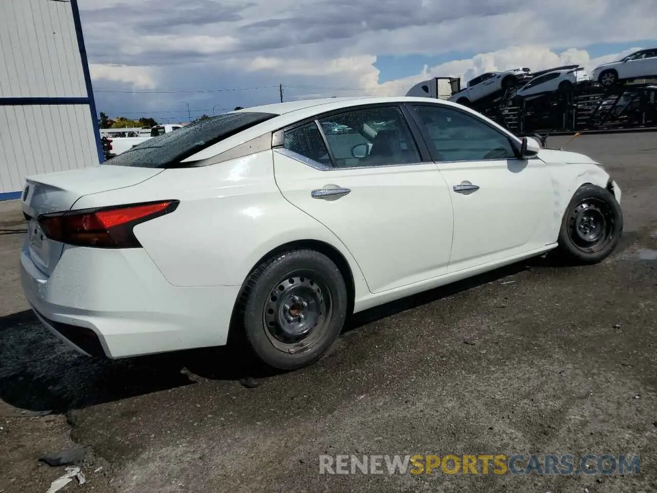 3 Photograph of a damaged car 1N4BL4BV8PN339222 NISSAN ALTIMA 2023