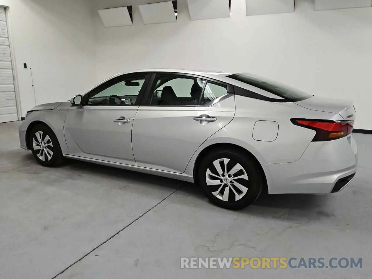 2 Photograph of a damaged car 1N4BL4BV8PN386329 NISSAN ALTIMA 2023