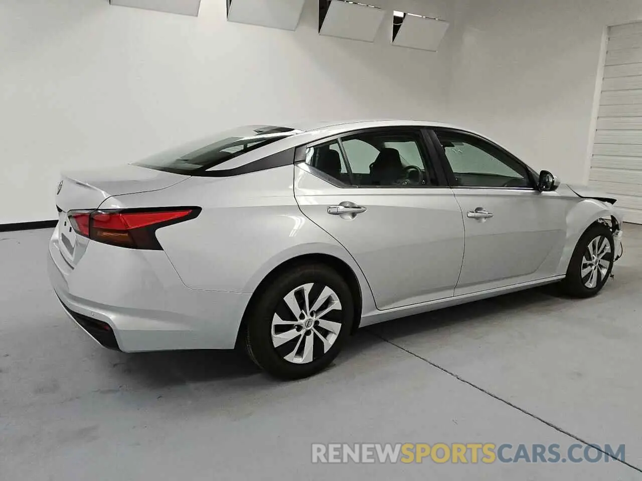 3 Photograph of a damaged car 1N4BL4BV8PN386329 NISSAN ALTIMA 2023