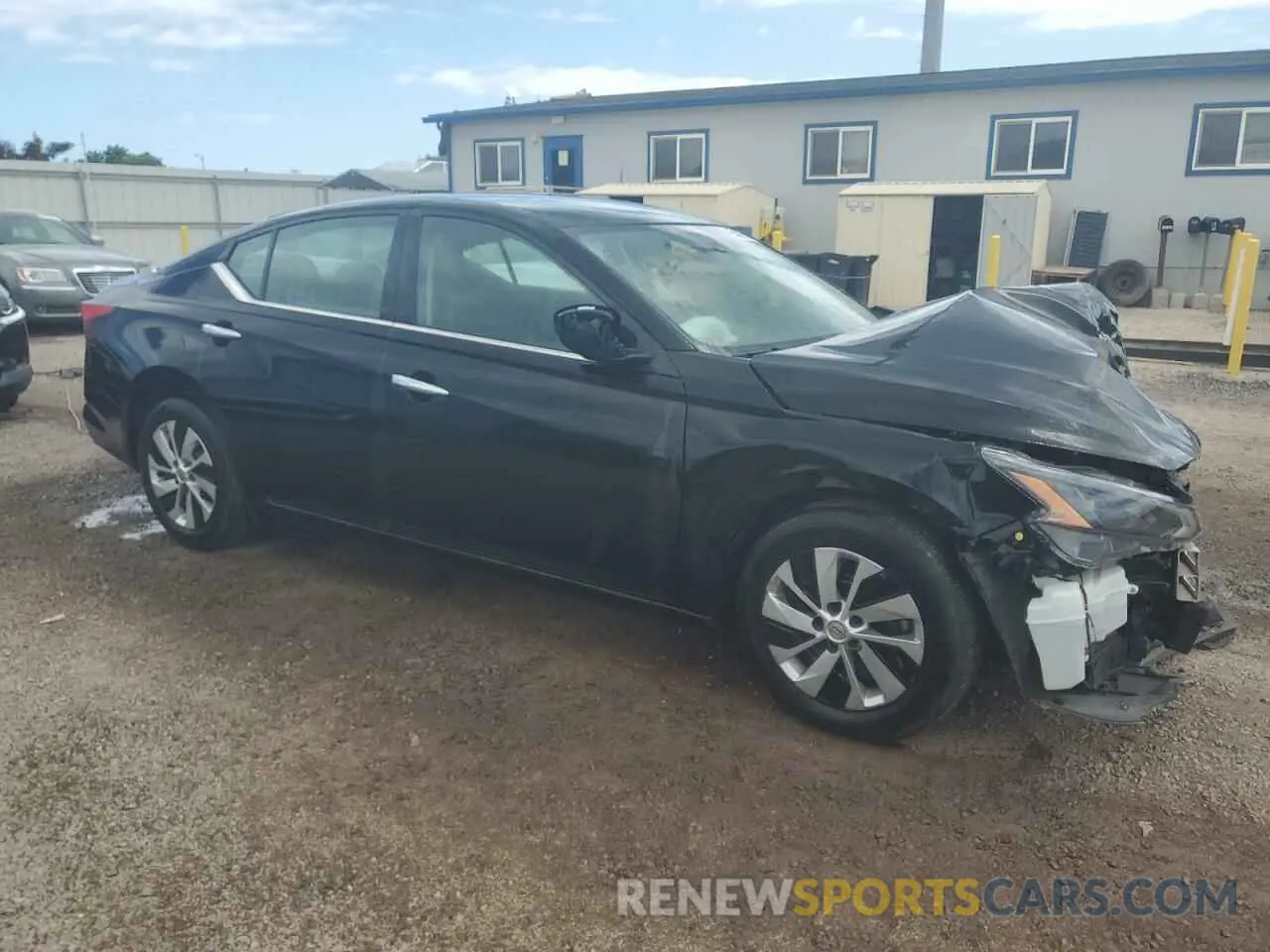 4 Photograph of a damaged car 1N4BL4BV9PN328679 NISSAN ALTIMA 2023
