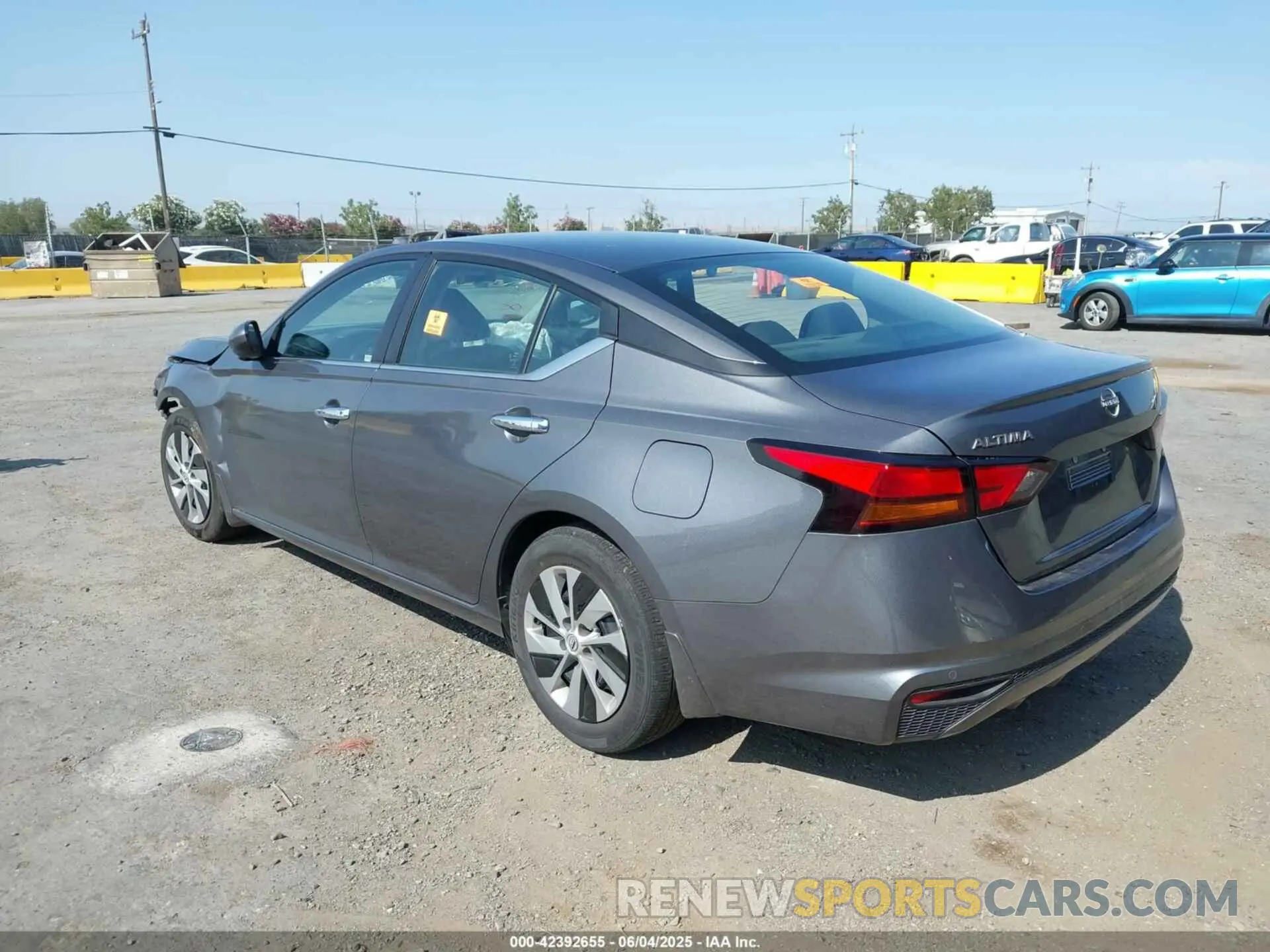 3 Photograph of a damaged car 1N4BL4BV9PN417233 NISSAN ALTIMA 2023