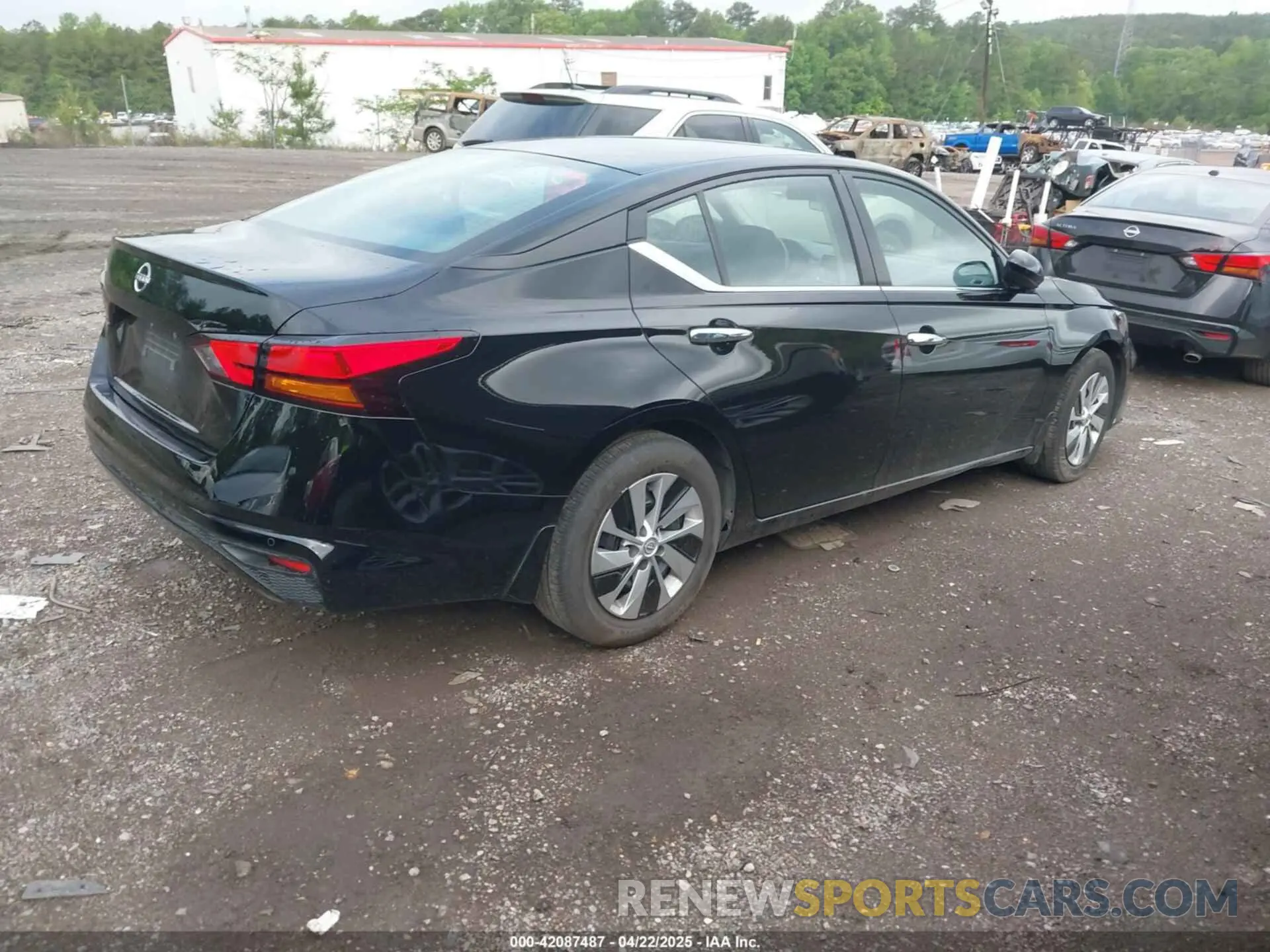 4 Photograph of a damaged car 1N4BL4BVXPN379530 NISSAN ALTIMA 2023
