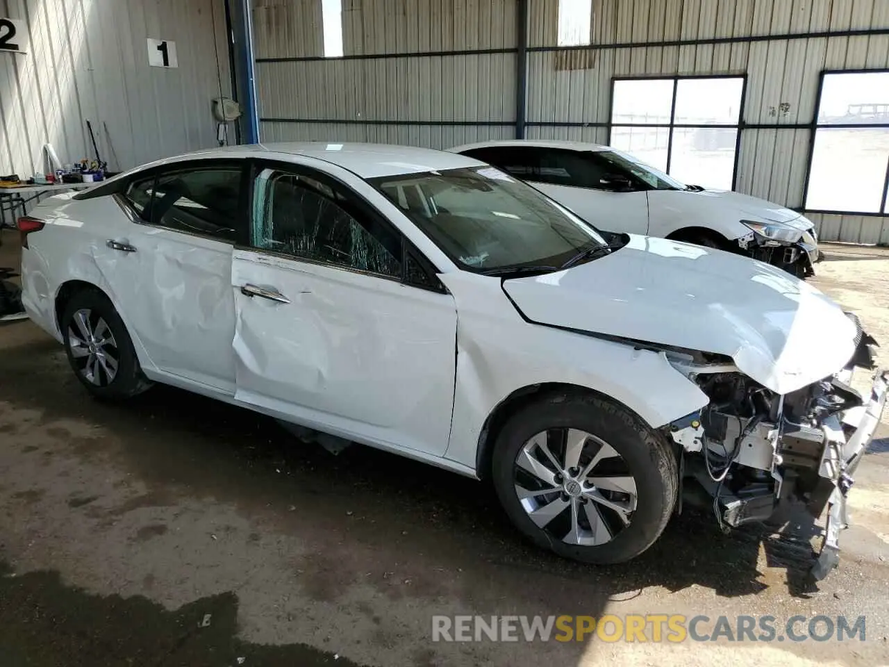 4 Photograph of a damaged car 1N4BL4BVXPN382704 NISSAN ALTIMA 2023