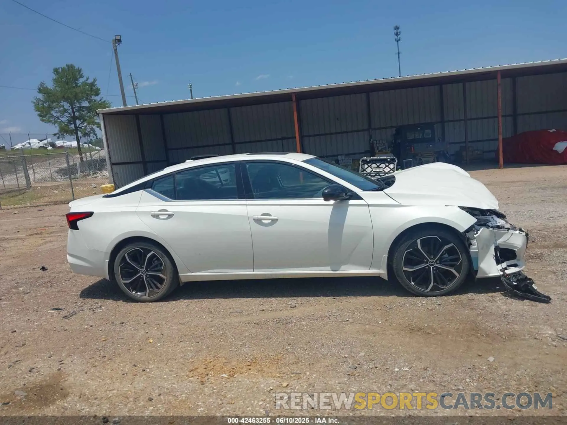 14 Photograph of a damaged car 1N4BL4CV0PN306634 NISSAN ALTIMA 2023