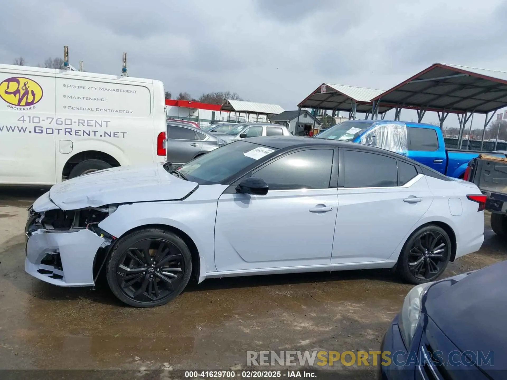 14 Photograph of a damaged car 1N4BL4CV0PN327998 NISSAN ALTIMA 2023