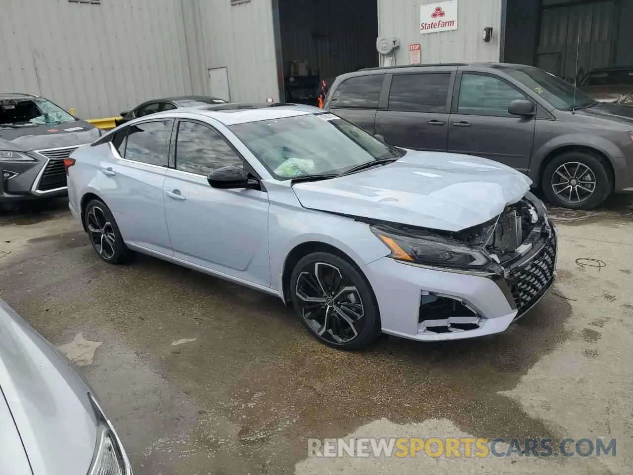 4 Photograph of a damaged car 1N4BL4CV1PN408217 NISSAN ALTIMA 2023