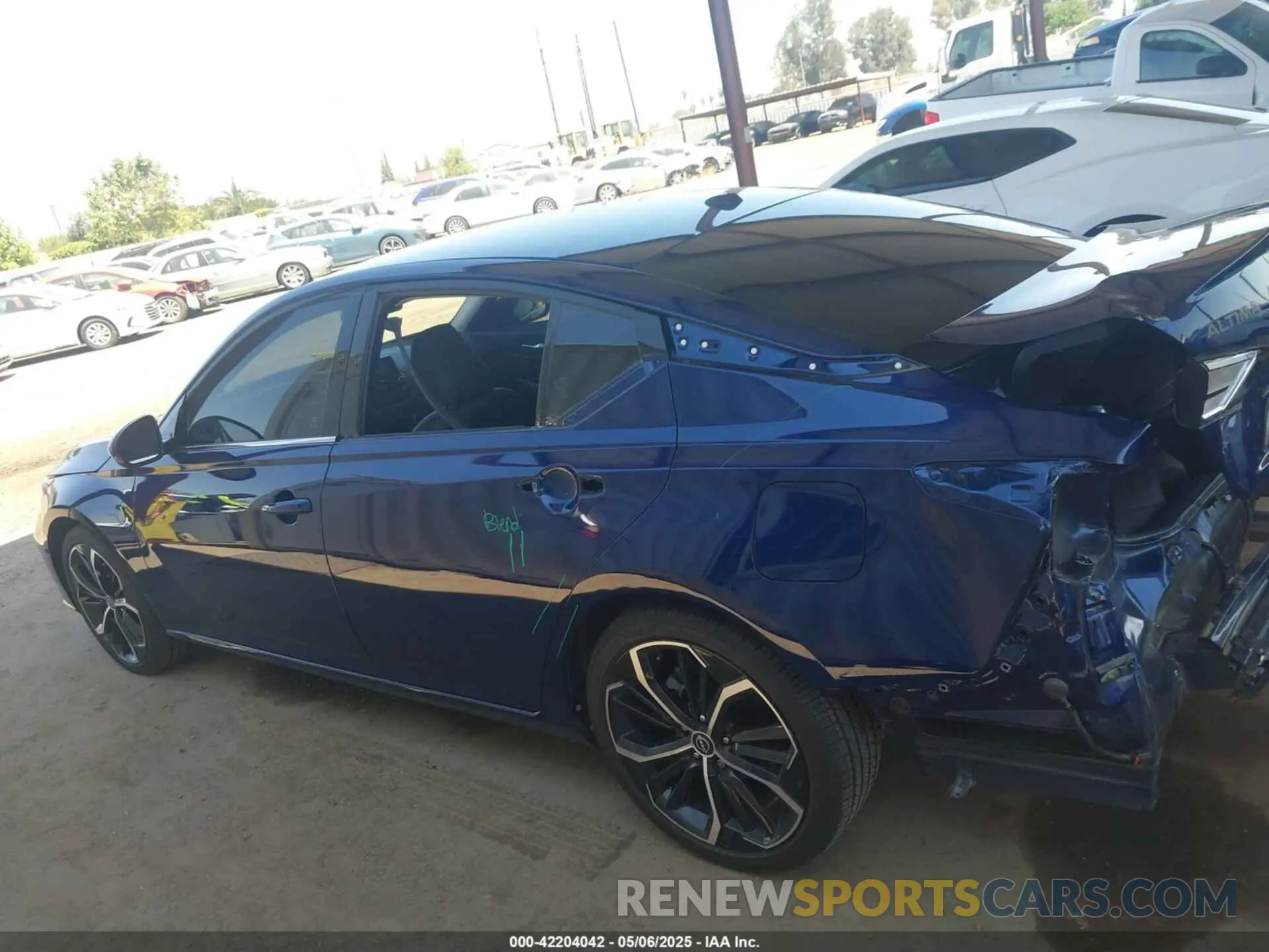 15 Photograph of a damaged car 1N4BL4CV1PN416415 NISSAN ALTIMA 2023