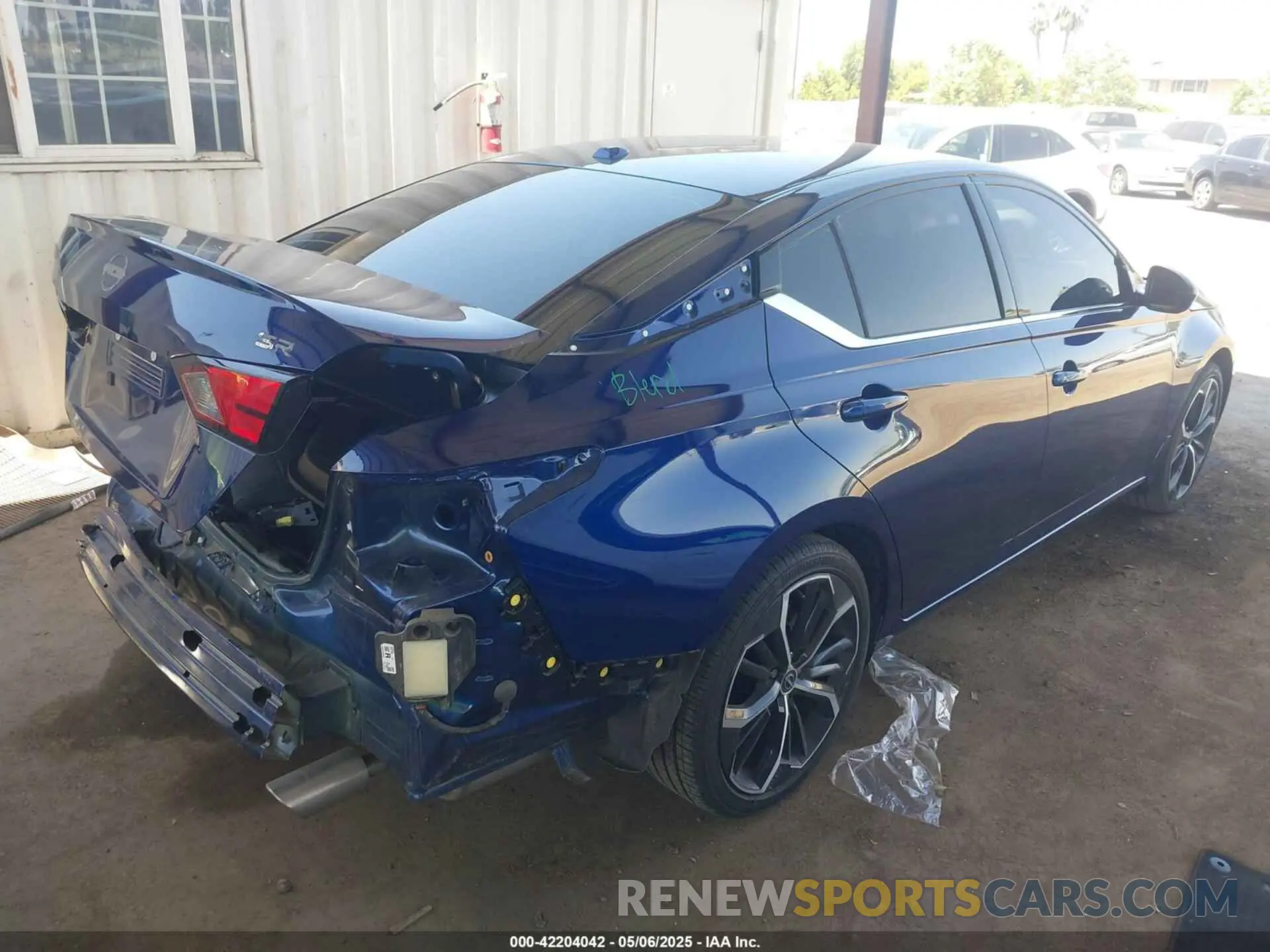 4 Photograph of a damaged car 1N4BL4CV1PN416415 NISSAN ALTIMA 2023