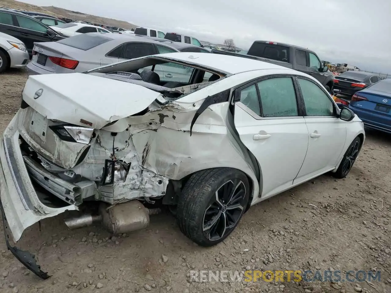 3 Photograph of a damaged car 1N4BL4CV2PN341708 NISSAN ALTIMA 2023