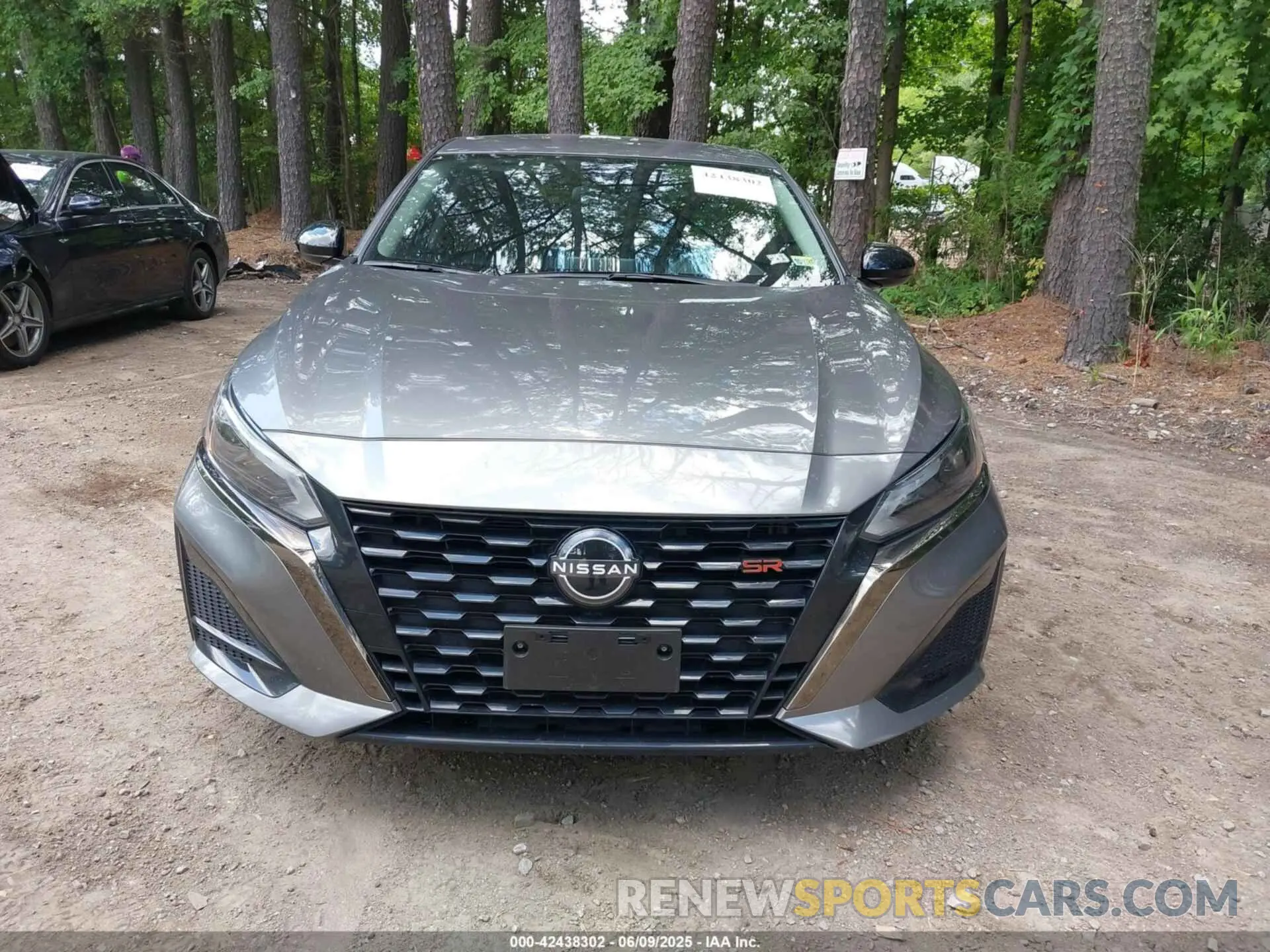13 Photograph of a damaged car 1N4BL4CV2PN370559 NISSAN ALTIMA 2023