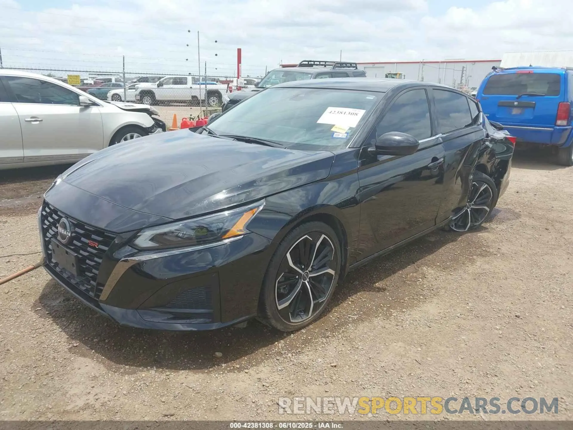 2 Photograph of a damaged car 1N4BL4CV2PN424880 NISSAN ALTIMA 2023