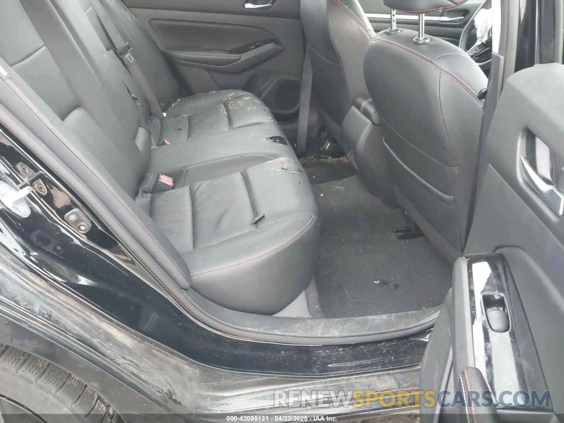 8 Photograph of a damaged car 1N4BL4CV3PN300245 NISSAN ALTIMA 2023