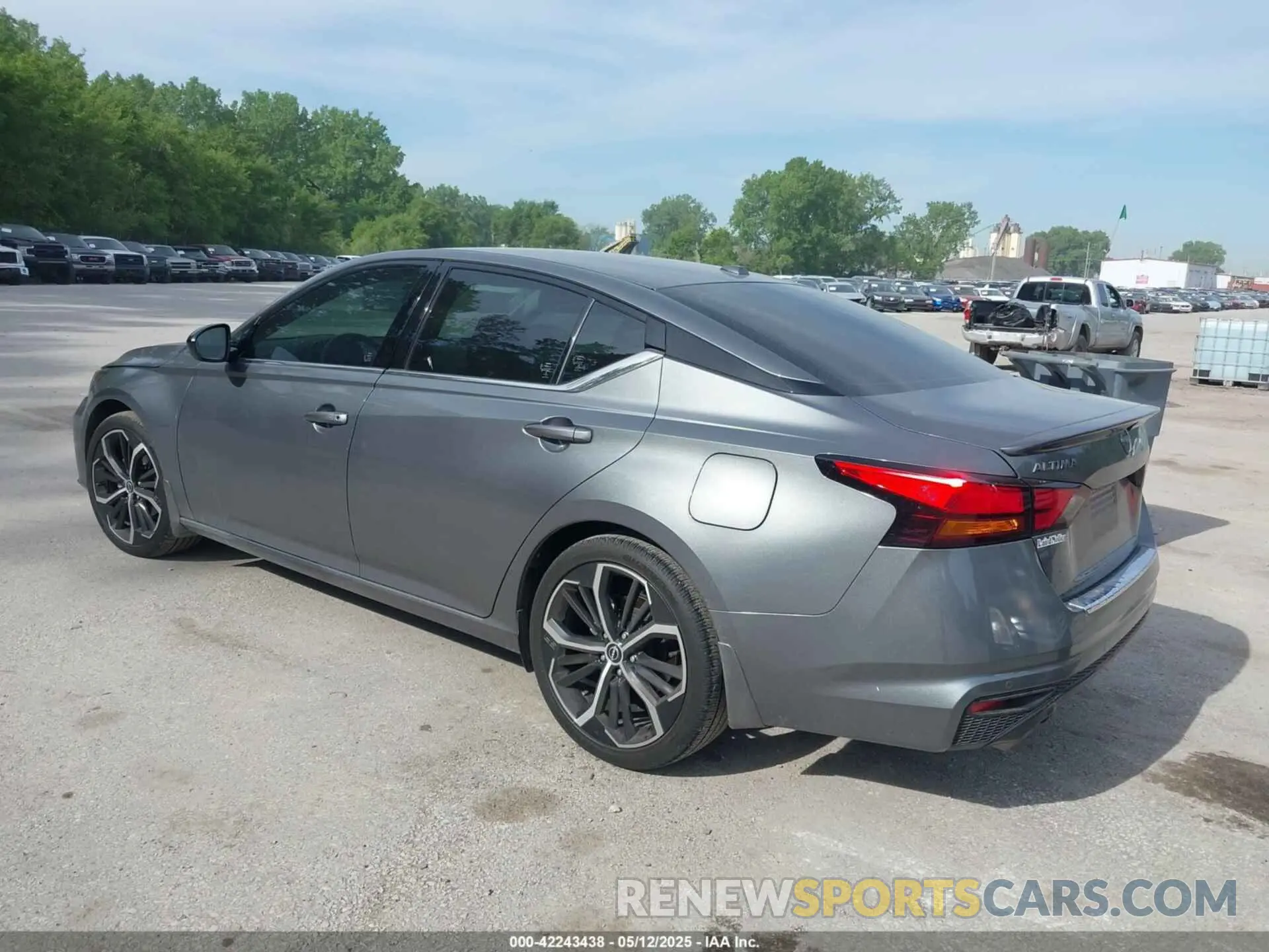 3 Photograph of a damaged car 1N4BL4CV3PN320401 NISSAN ALTIMA 2023