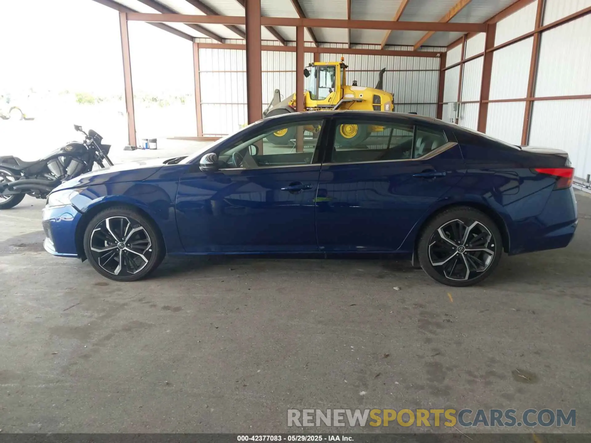 14 Photograph of a damaged car 1N4BL4CV3PN367086 NISSAN ALTIMA 2023