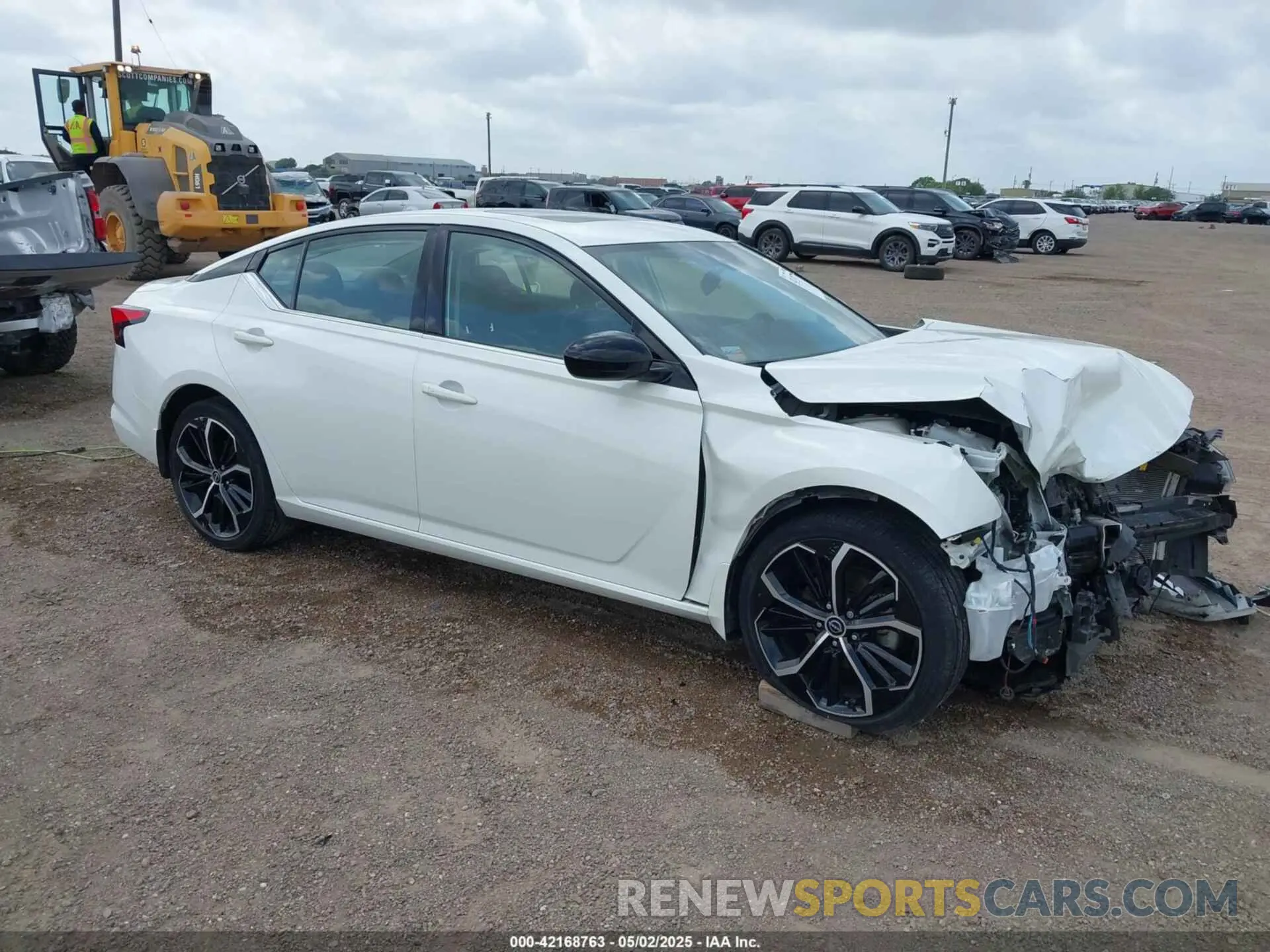 1 Photograph of a damaged car 1N4BL4CV3PN396779 NISSAN ALTIMA 2023