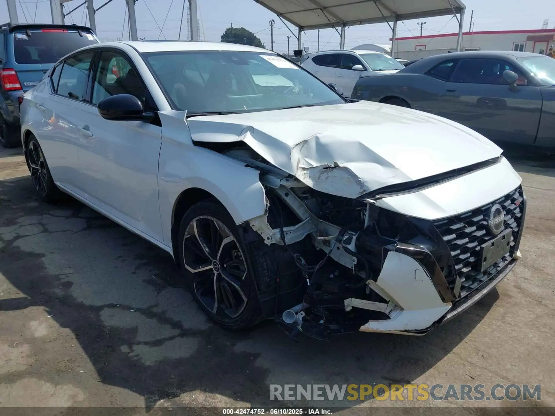 1 Photograph of a damaged car 1N4BL4CV4PN326224 NISSAN ALTIMA 2023
