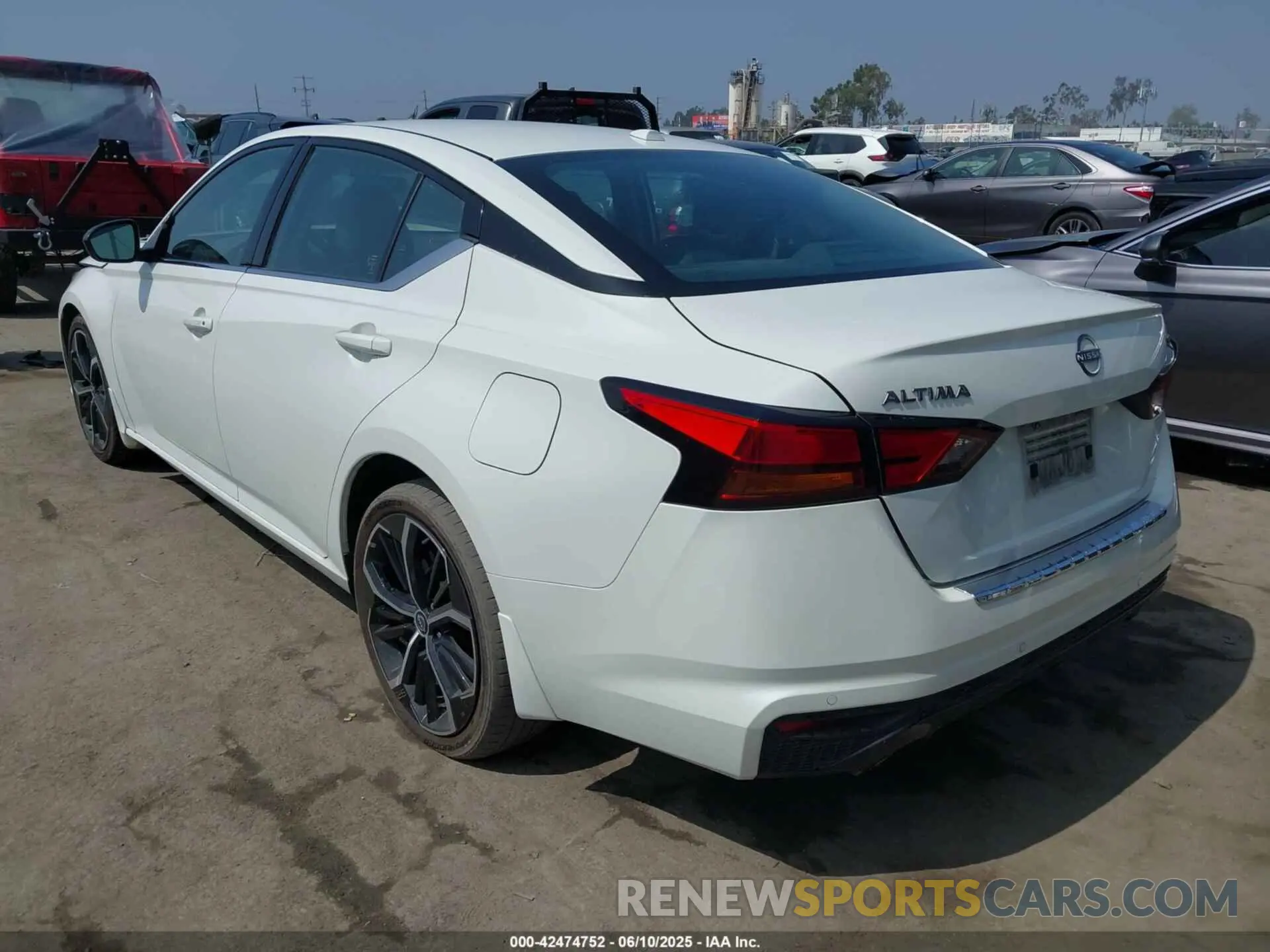3 Photograph of a damaged car 1N4BL4CV4PN326224 NISSAN ALTIMA 2023