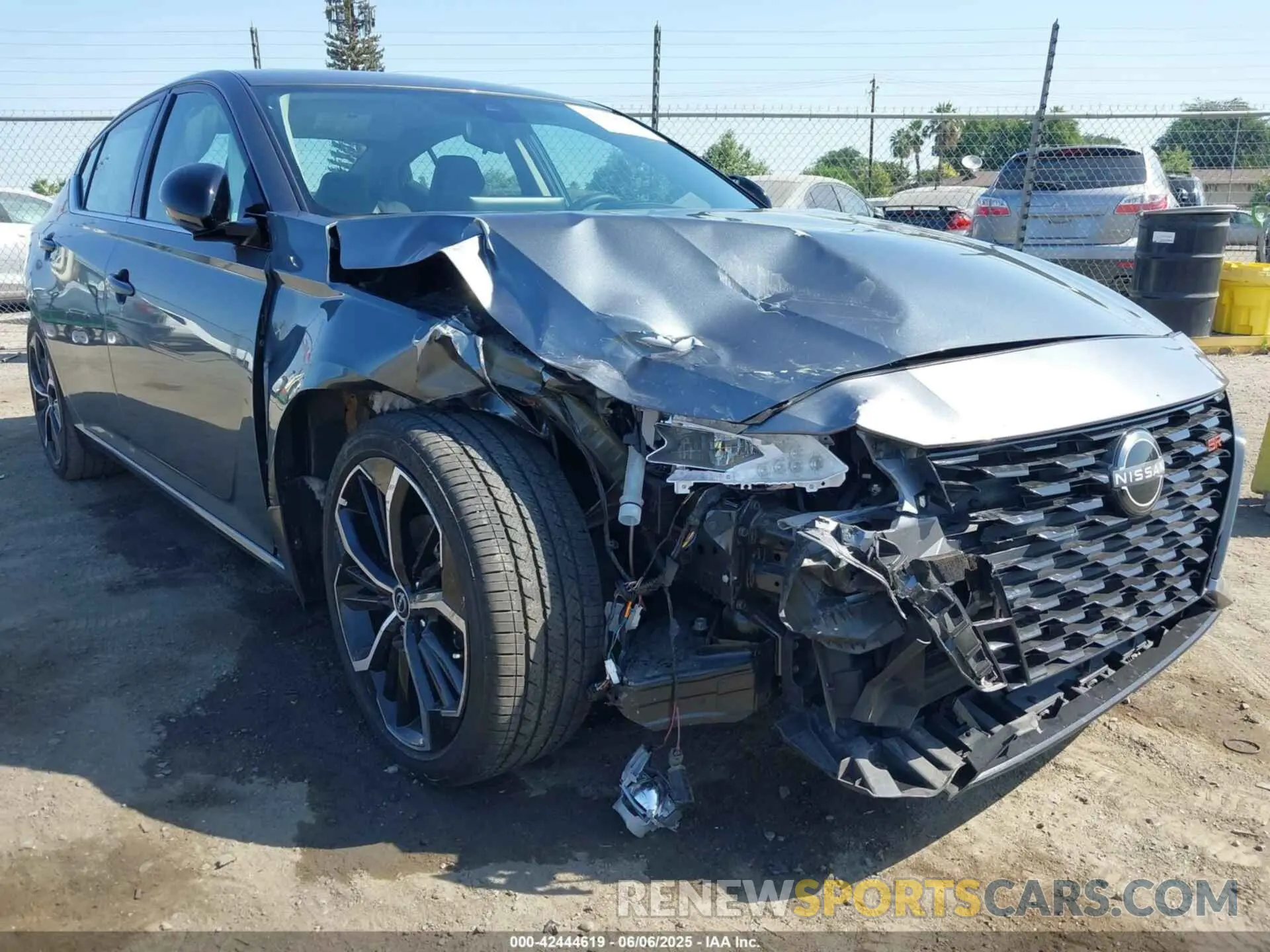 6 Photograph of a damaged car 1N4BL4CV4PN363645 NISSAN ALTIMA 2023