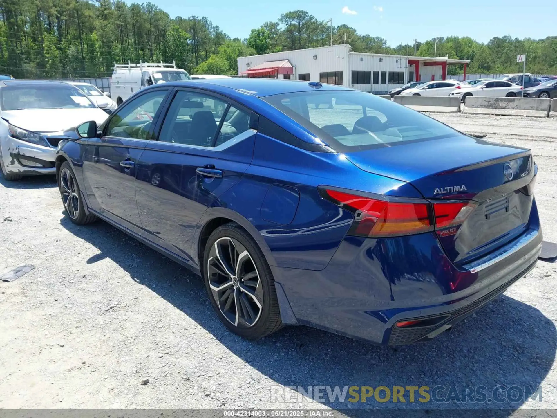 3 Photograph of a damaged car 1N4BL4CV4PN426470 NISSAN ALTIMA 2023