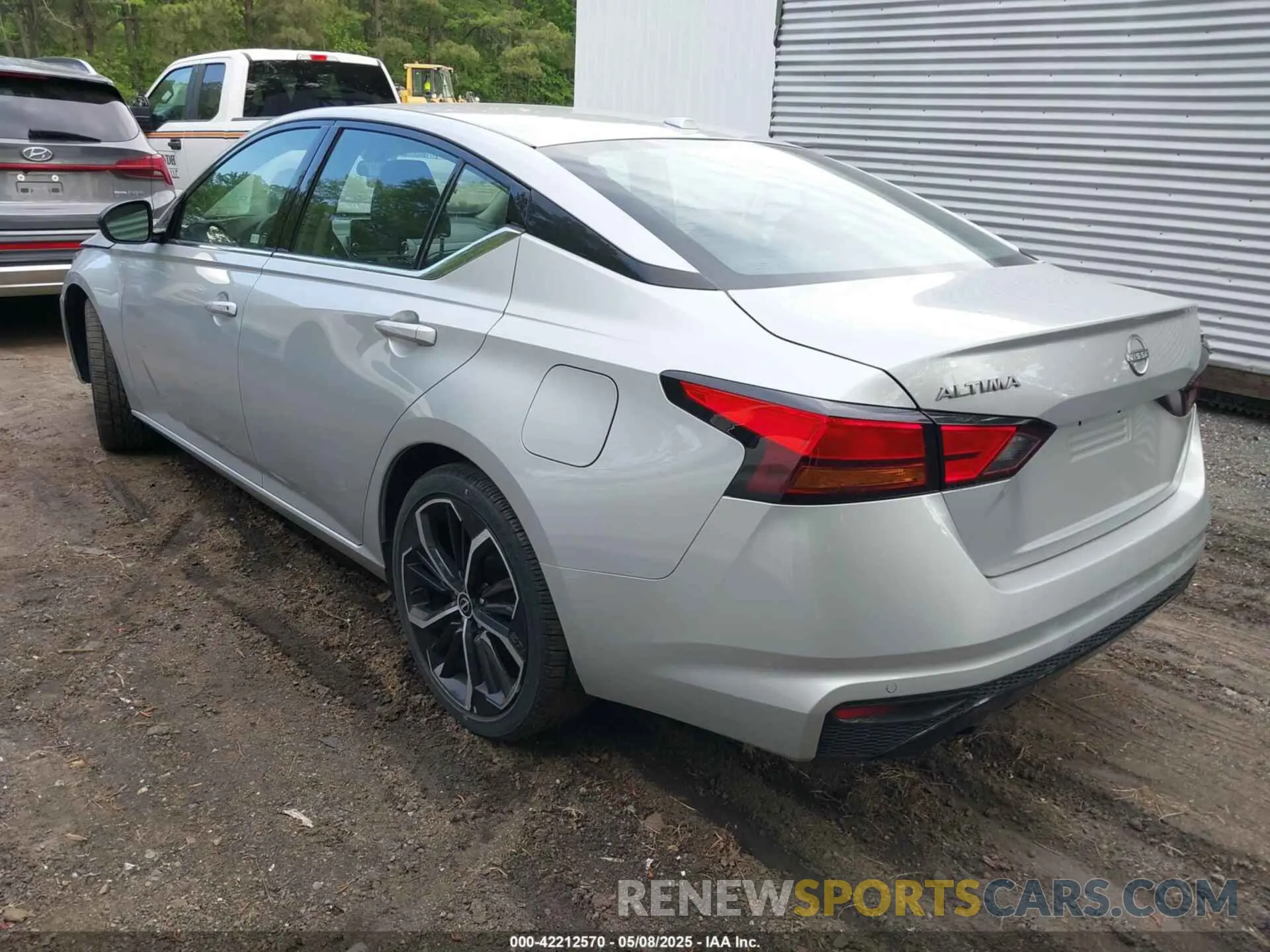 3 Photograph of a damaged car 1N4BL4CV5PN321856 NISSAN ALTIMA 2023