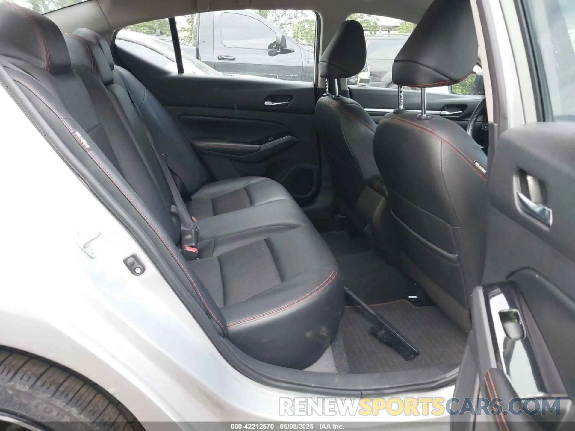 8 Photograph of a damaged car 1N4BL4CV5PN321856 NISSAN ALTIMA 2023