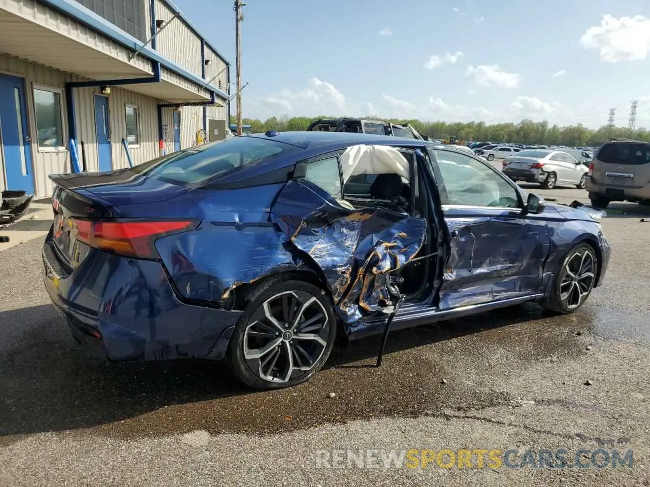 3 Photograph of a damaged car 1N4BL4CV6PN328993 NISSAN ALTIMA 2023