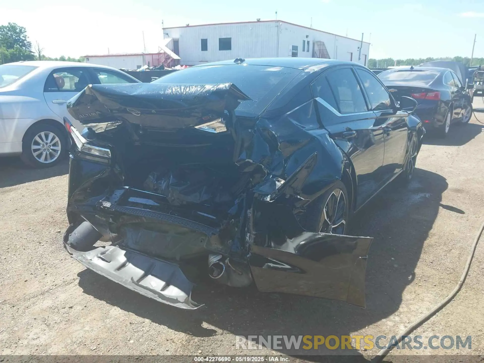 6 Photograph of a damaged car 1N4BL4CV8PN322354 NISSAN ALTIMA 2023