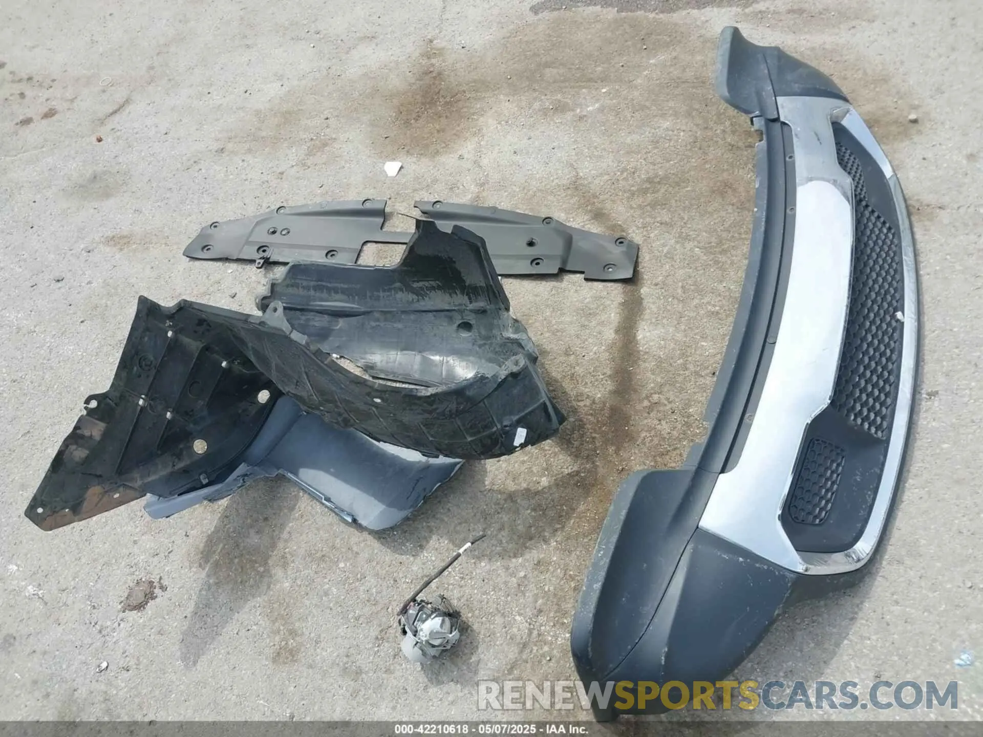 12 Photograph of a damaged car 1N4BL4CV8PN375197 NISSAN ALTIMA 2023
