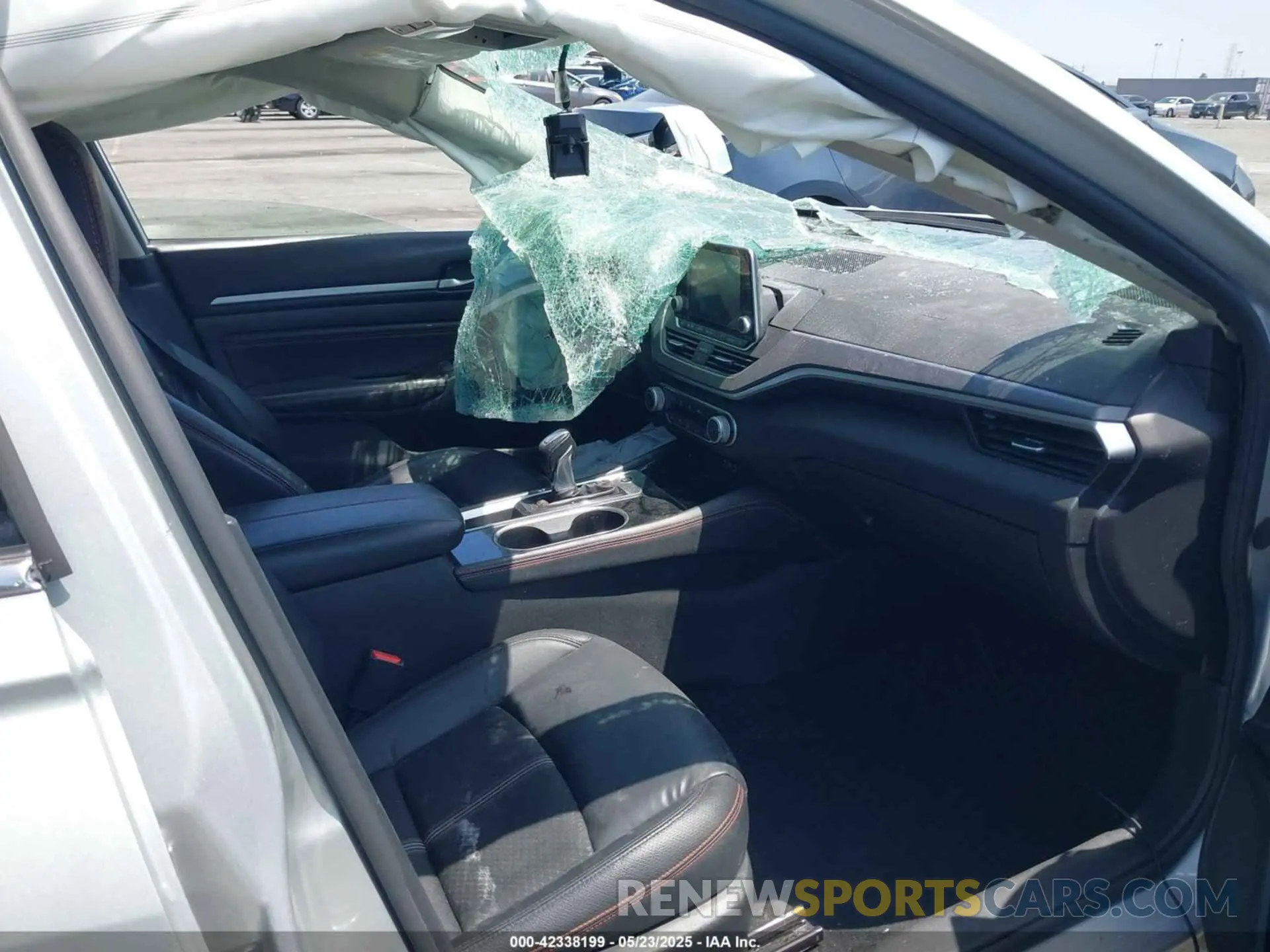 5 Photograph of a damaged car 1N4BL4CV9PN373586 NISSAN ALTIMA 2023