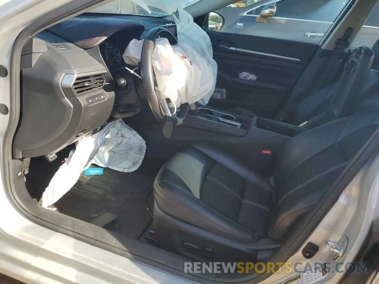 7 Photograph of a damaged car 1N4BL4CVXPN343402 NISSAN ALTIMA 2023