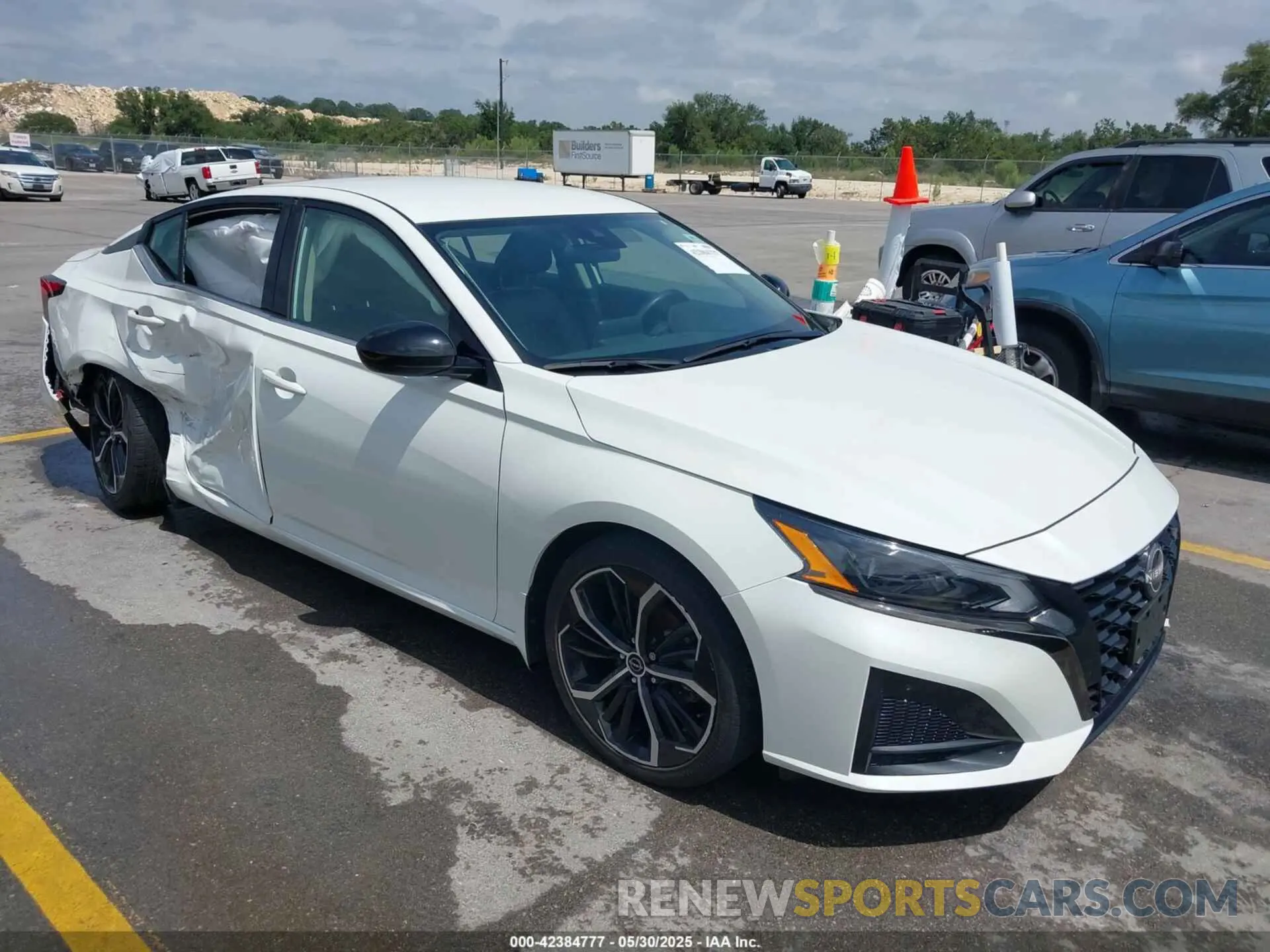 1 Photograph of a damaged car 1N4BL4CVXPN355615 NISSAN ALTIMA 2023