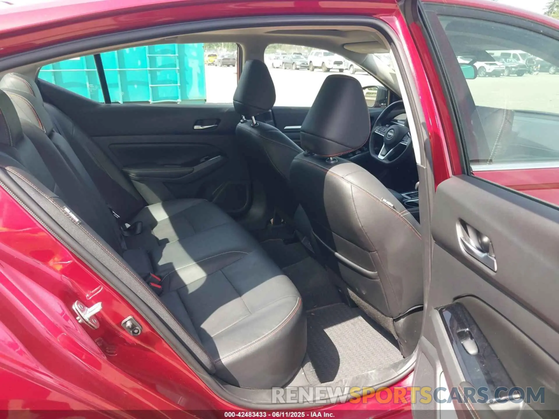 8 Photograph of a damaged car 1N4BL4CW2PN313822 NISSAN ALTIMA 2023