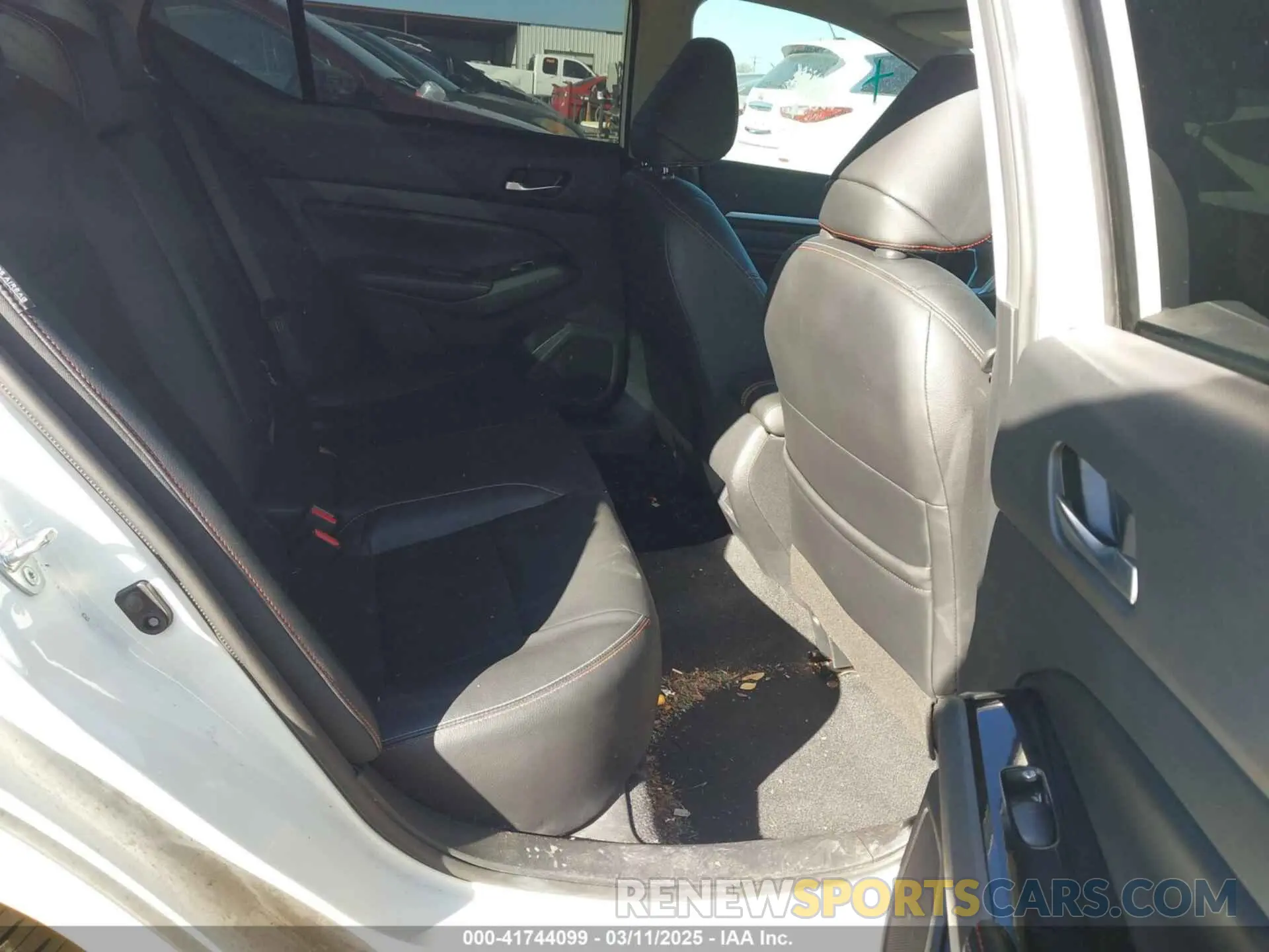8 Photograph of a damaged car 1N4BL4CW3PN303896 NISSAN ALTIMA 2023