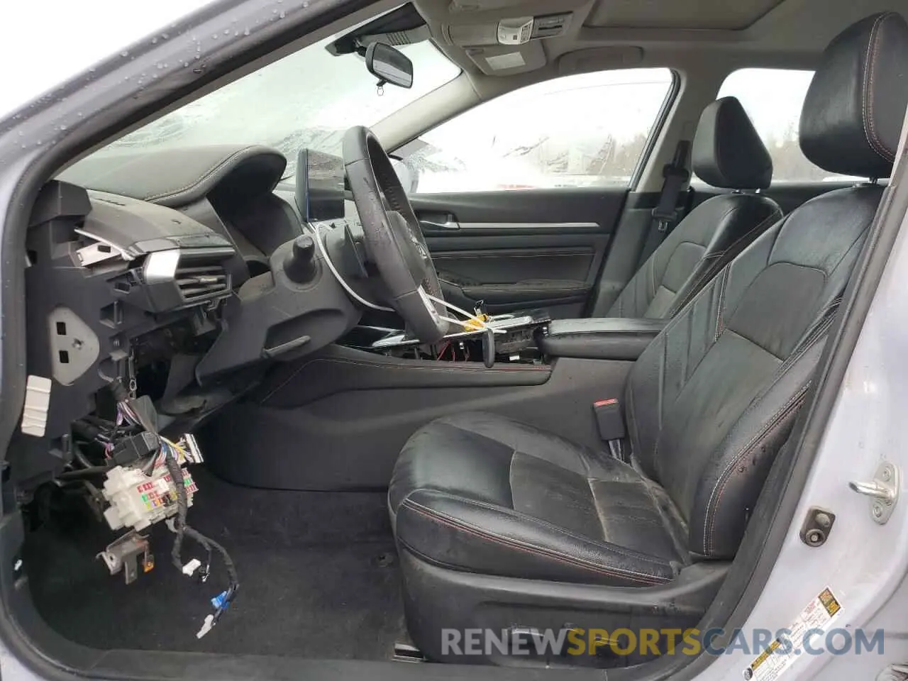 7 Photograph of a damaged car 1N4BL4CW4PN324403 NISSAN ALTIMA 2023