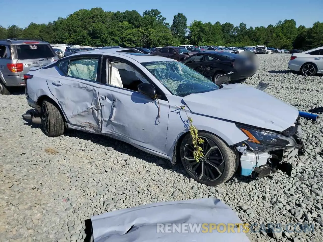 4 Photograph of a damaged car 1N4BL4CW6PN311393 NISSAN ALTIMA 2023